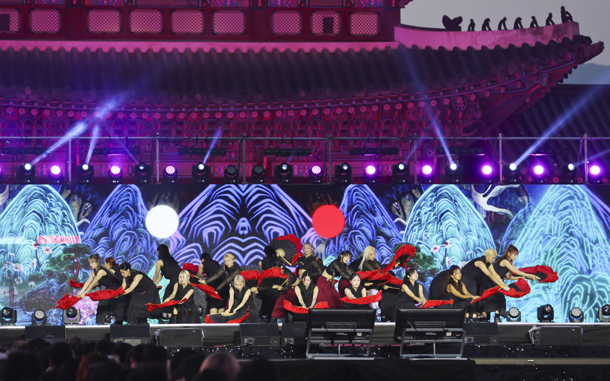 코리아온스테이지;국가유산청