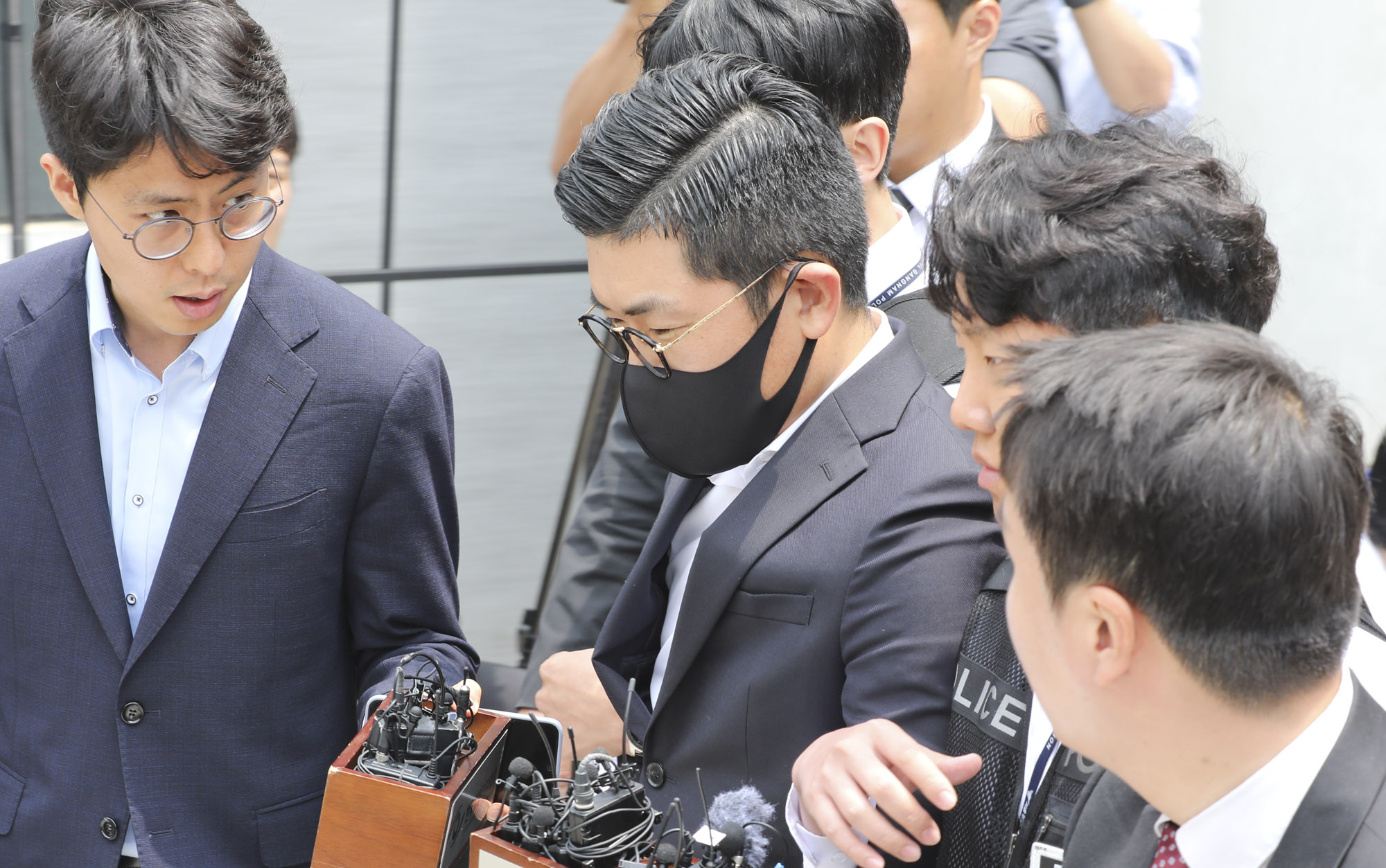 김호중;김호중영장실질심사;김호중법워니 김호중구속;김호중가수;가수김호중