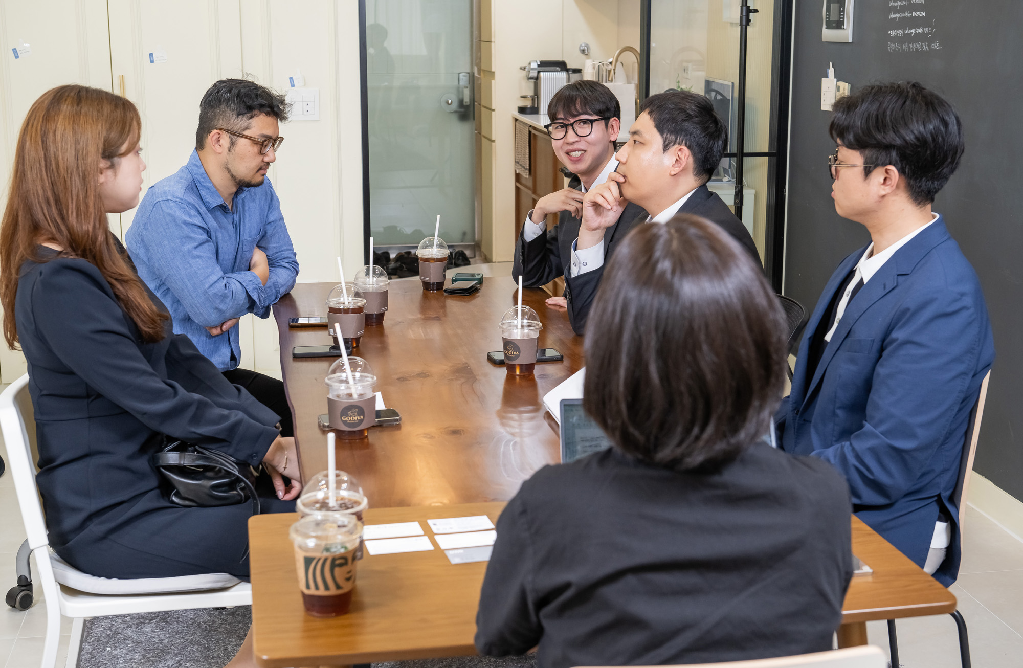 사회;인물;직업;전문직;청년전문직;청년 8대 전문직 모임 좋은인연;법무사;회계사;노무사;관세사;변호사;감정평가사