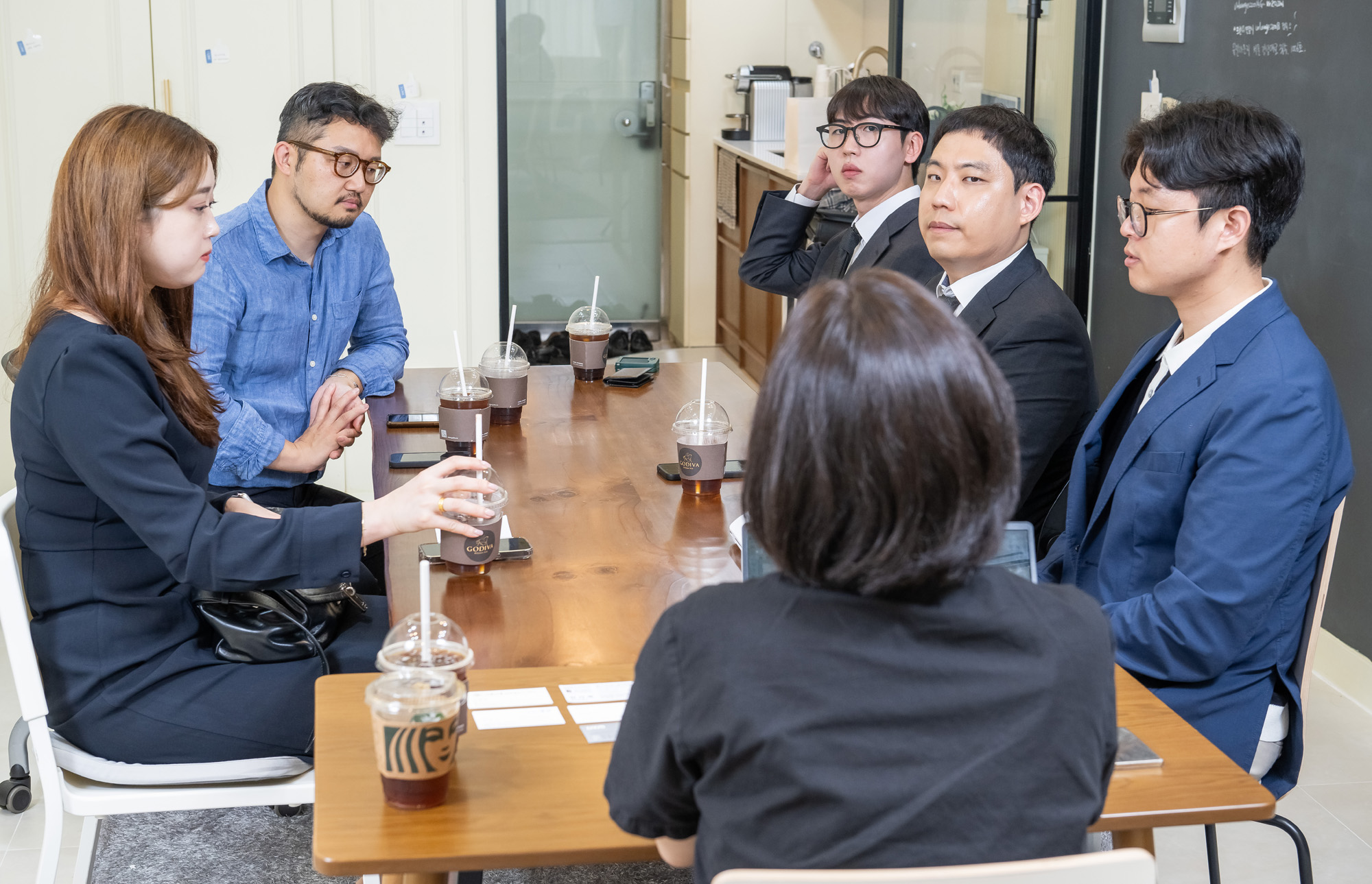 사회;인물;직업;전문직;청년전문직;청년 8대 전문직 모임 좋은인연;법무사;회계사;노무사;관세사;변호사;감정평가사