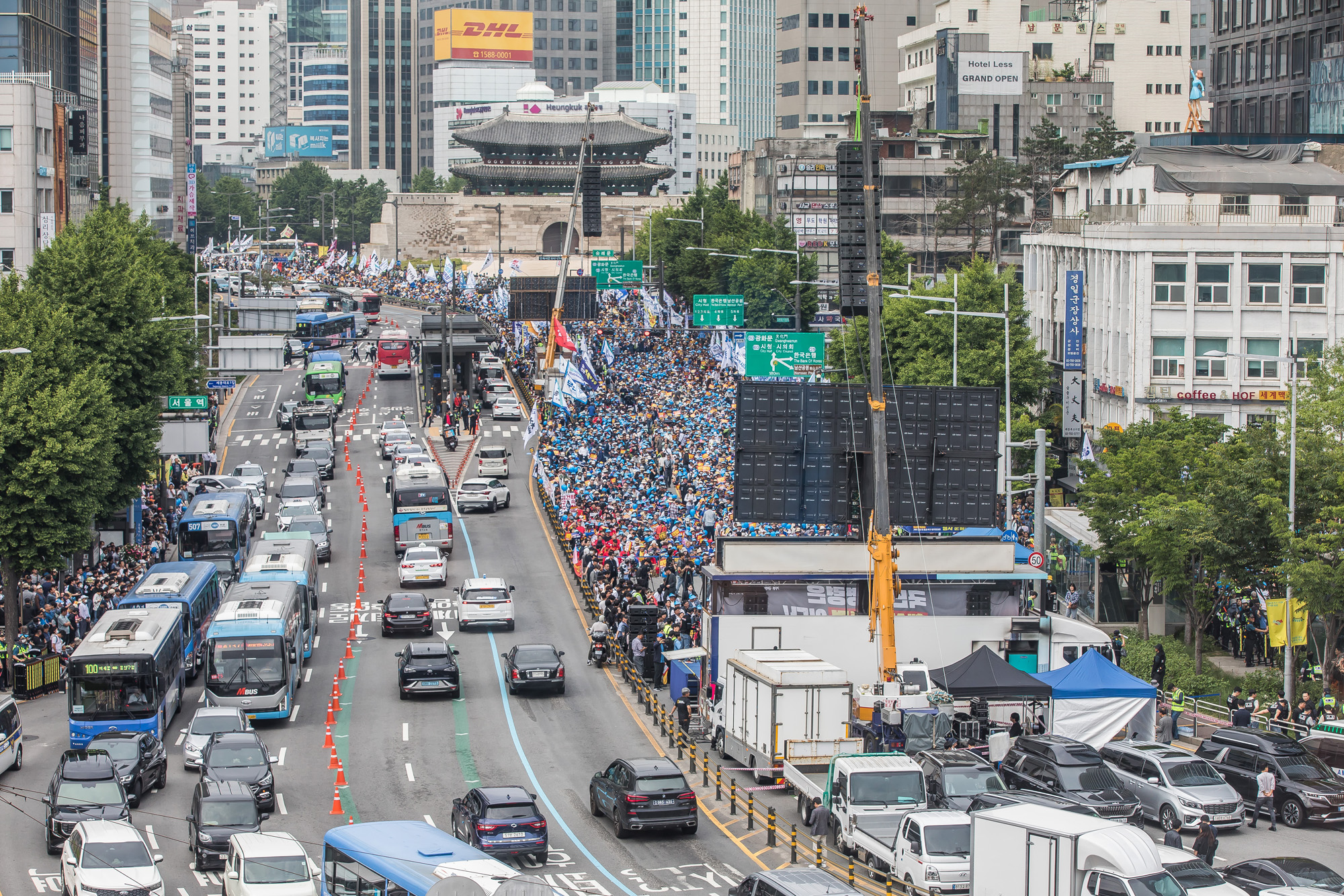사회;집회;시위;정치;정당;범야당;더불어민주당;민주당;정의당;새로운미래;기본소득당;진보당;조국혁신당;사회민주당;해병대원특검법거부규탄;채상병특검법통과촉구;이재명;조국;해병대원특검법 거부 규탄 및 통과 촉구 범국민
