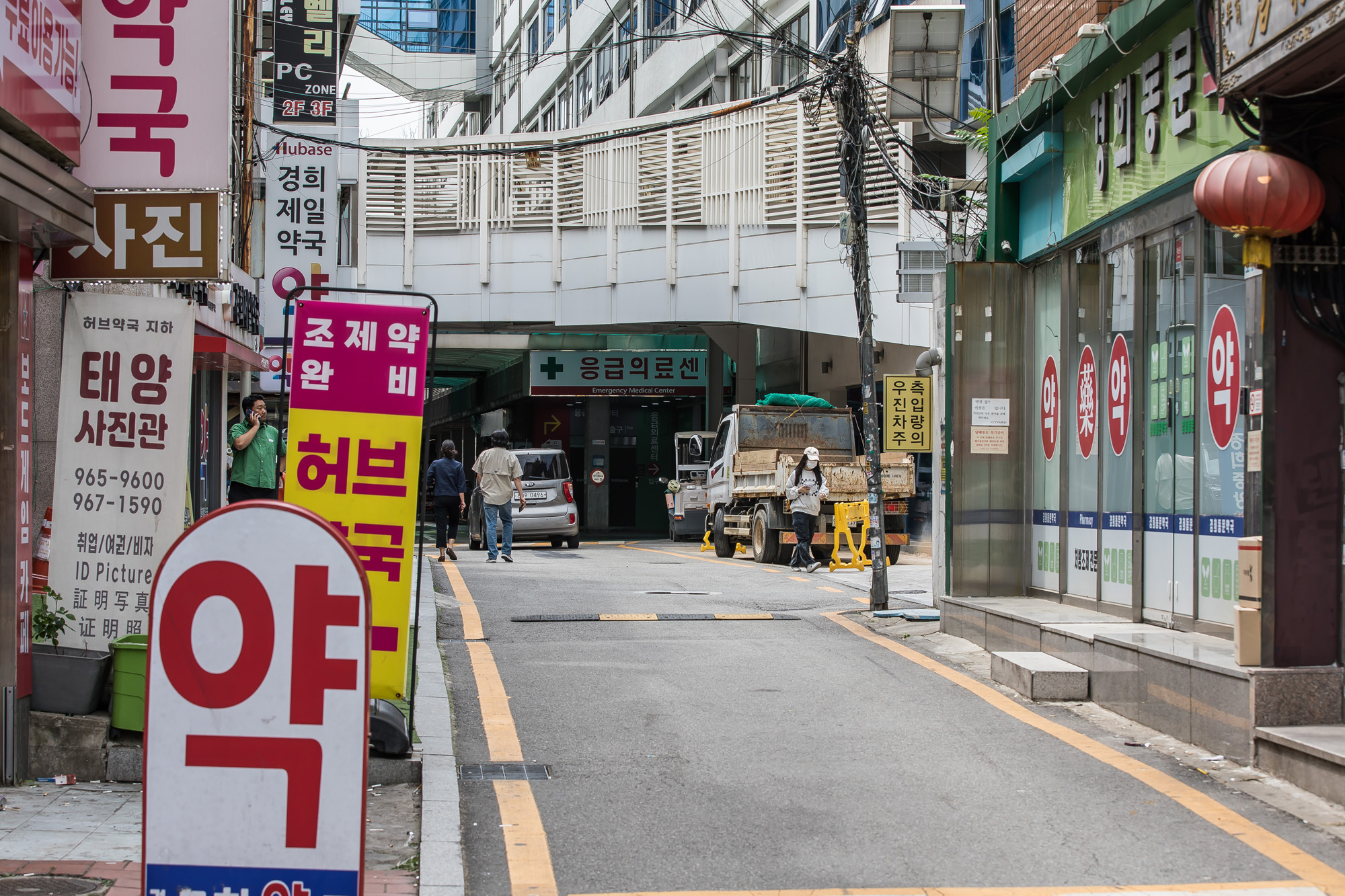 사회;교육;입시;대입;의대증원확정;의과대학증원효력;의료계;대형병원상권;대형병원상권초토화;대형병원상권폐업