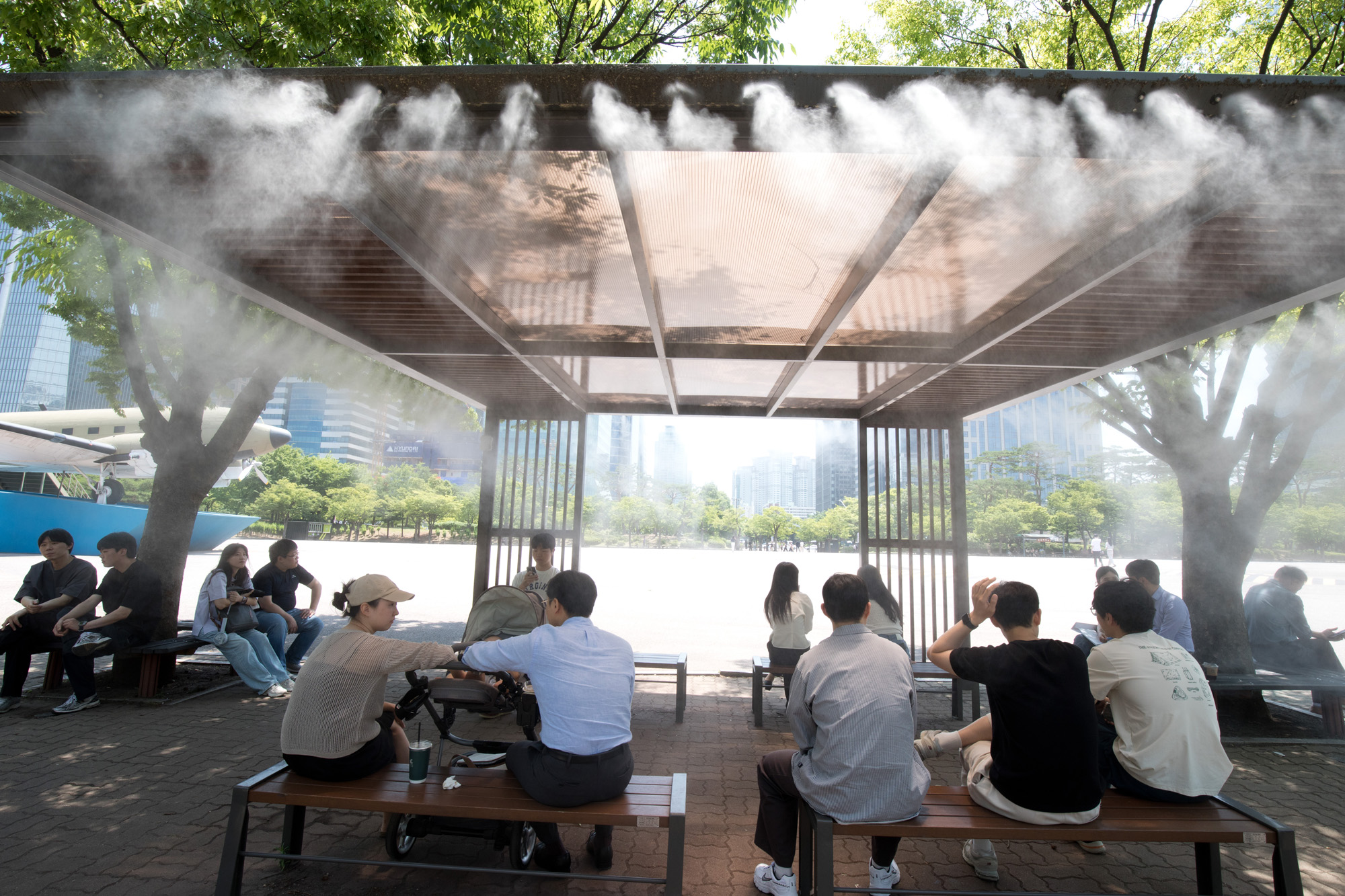 사회;더위;폭염;쿨링포그;미스트;물안개;안개