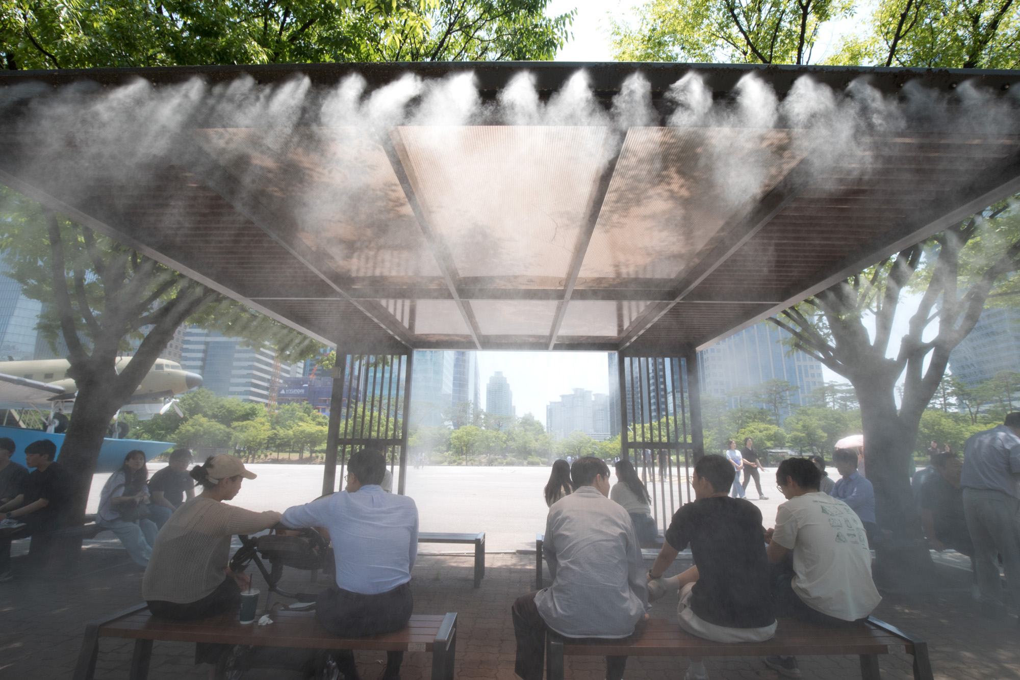 사회;더위;폭염;쿨링포그;미스트;물안개;안개