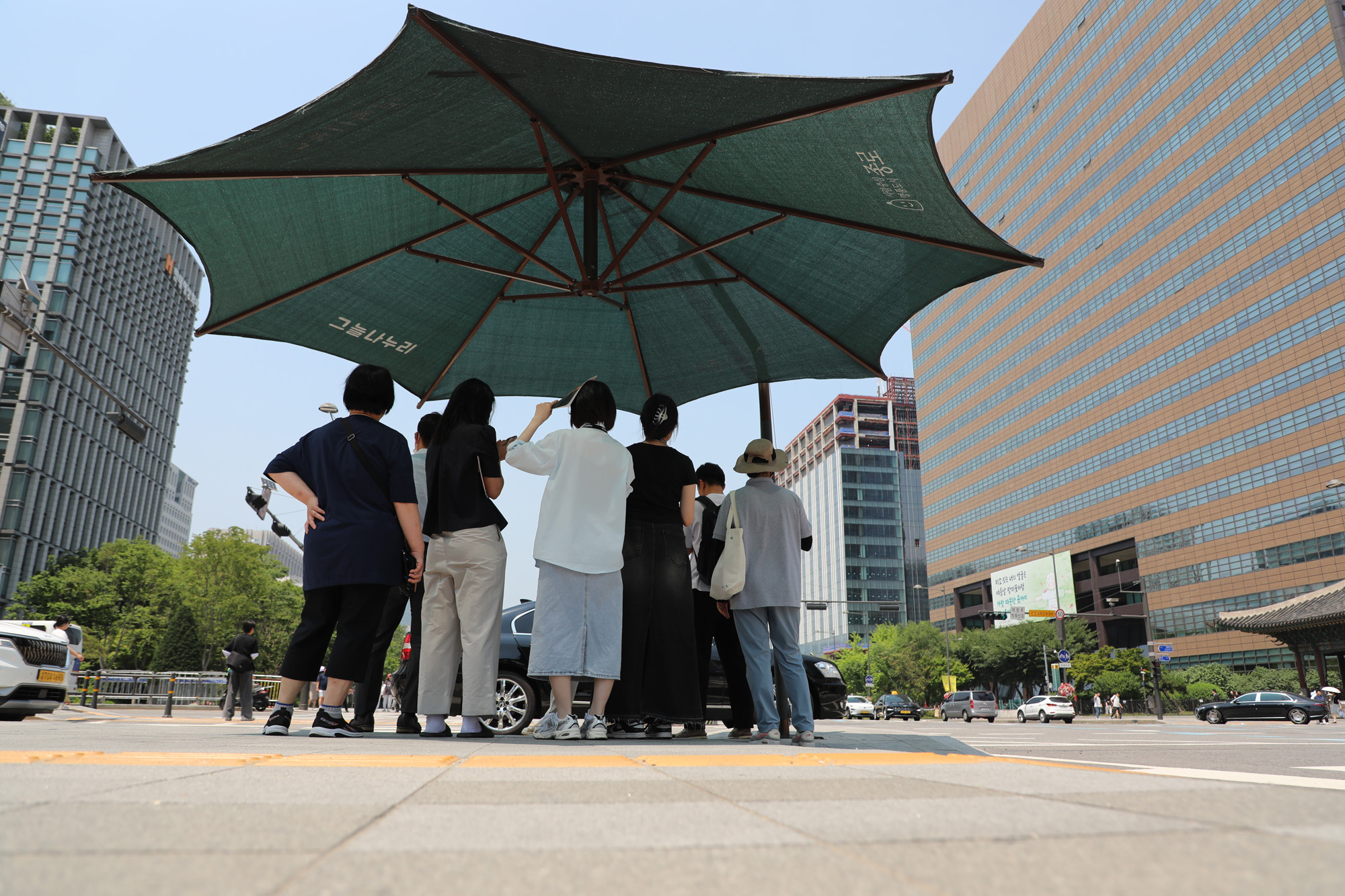 사회;날씨;무더위;폭염주의보;여름폭염;광화문그늘막
