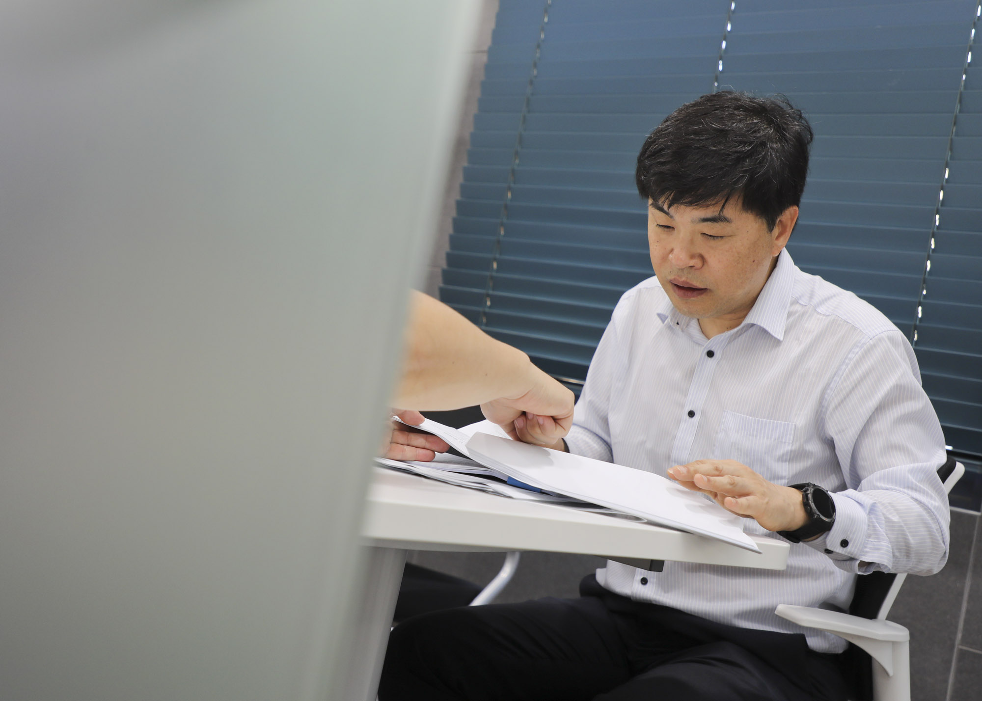 내부고발자;리튬;양심고백;내부제보자