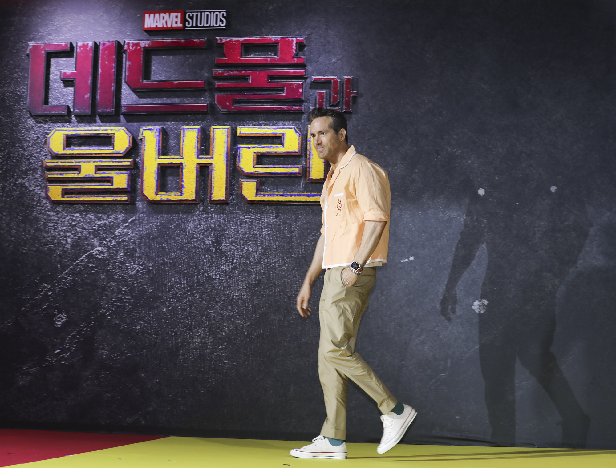 데드불;울버린;라이언레이놀즈;휴잭맨;마블;영화;할리우드배우;헐리우드배우