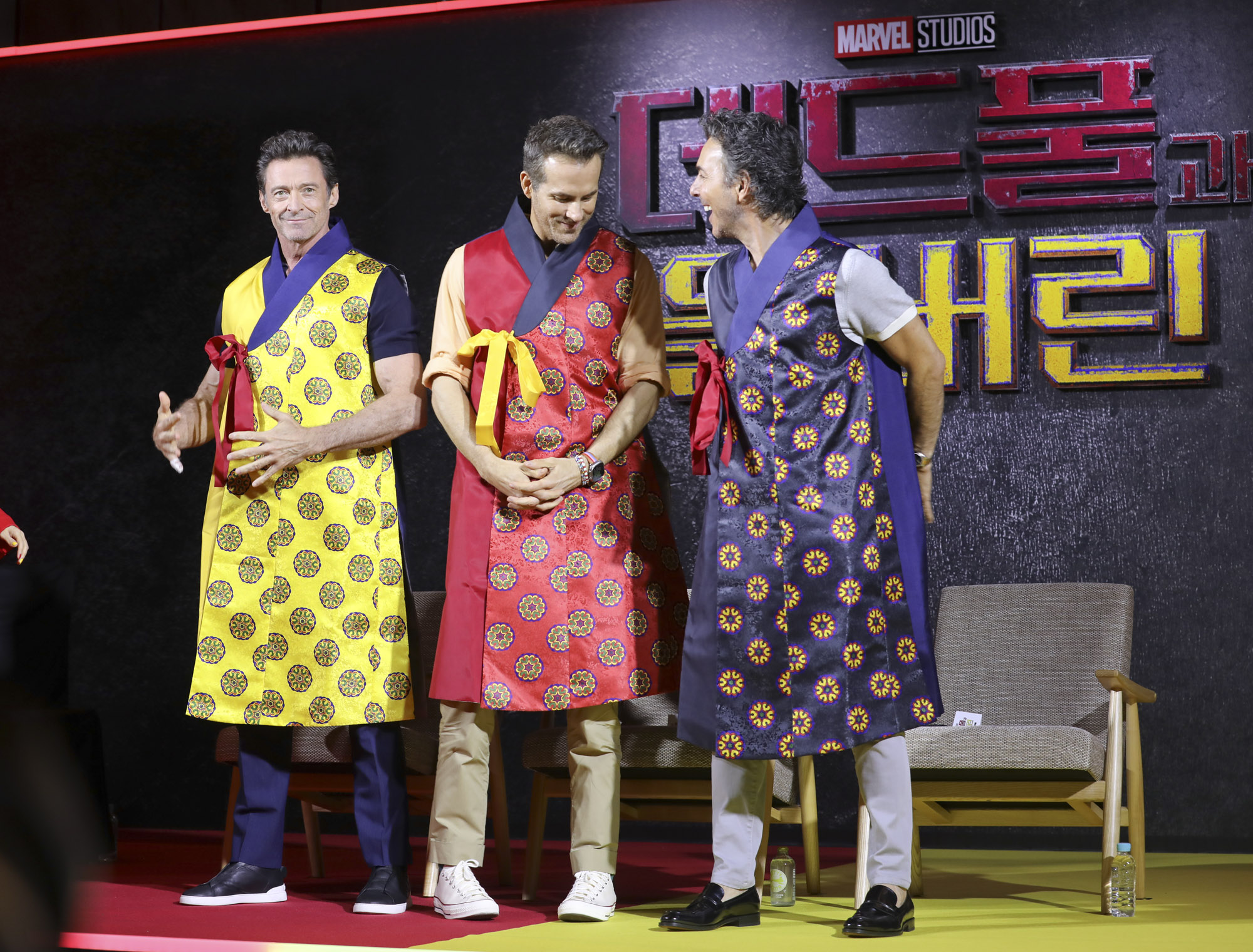 데드불;울버린;라이언레이놀즈;휴잭맨;마블;영화;할리우드배우;헐리우드배우