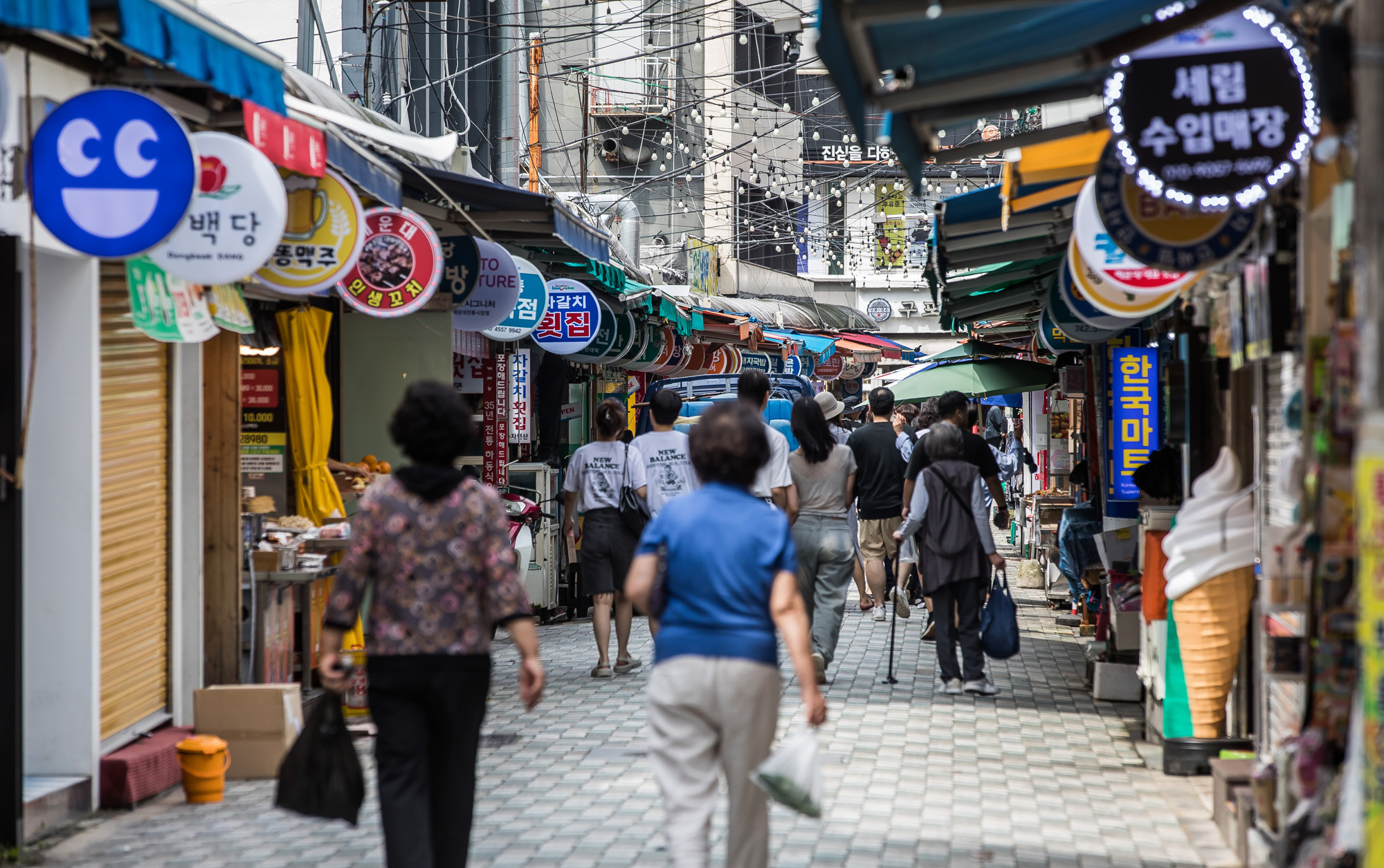 정치;정당;여당;국민의힘;국민의힘전당대회;국민의힘당대표;당권주자;영남권민심;국민의힘텃밭;국민의힘PKTK합동연설회;한동훈;원희룡;나경원;윤상현;부산민심;부산해운대전통시장;해운대시장