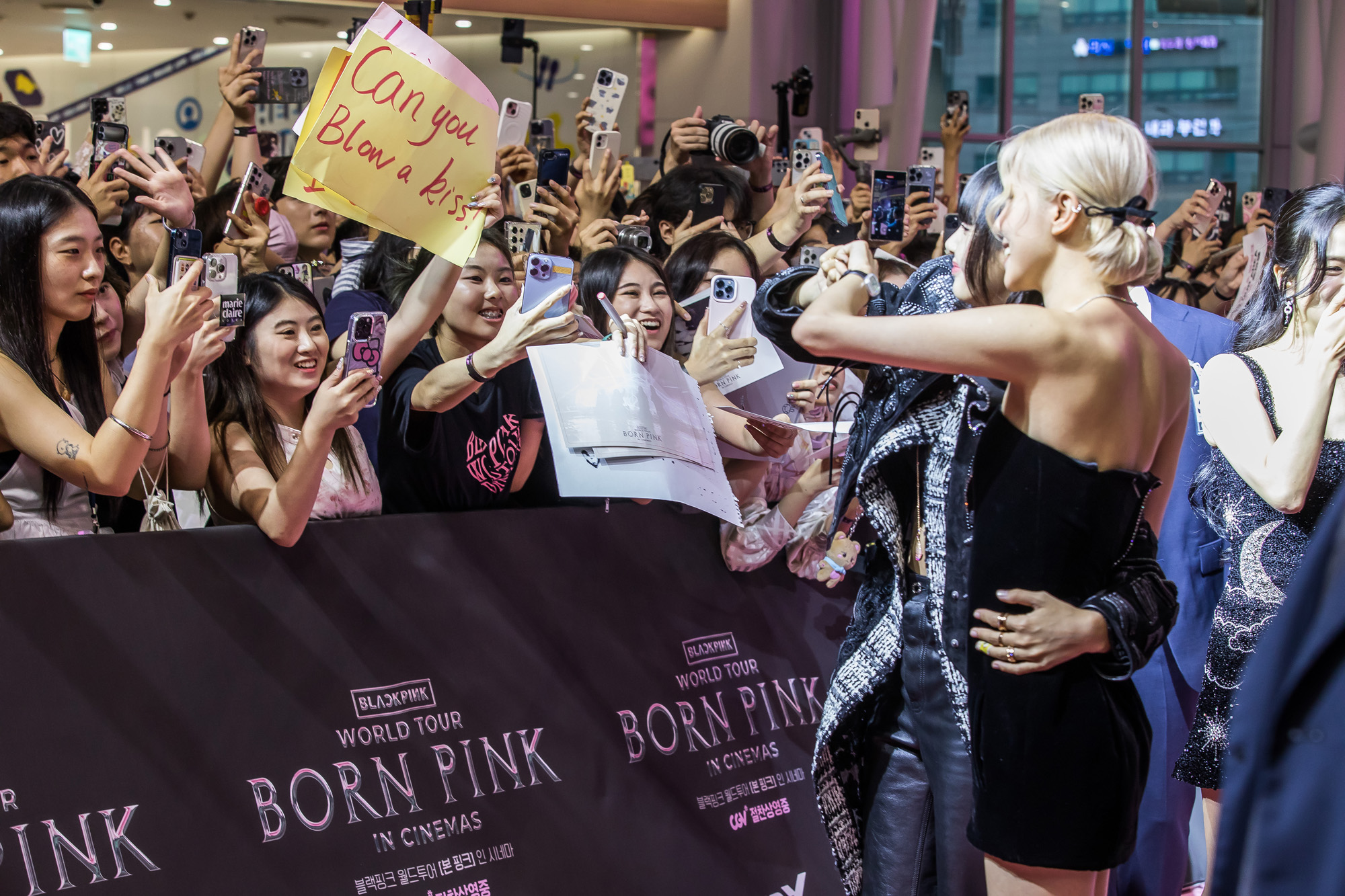 연예;가요;K-POP;케이팝;블랙핑크;blackpink;블핑;블랙핑크월드투어;블랙핑크실황영화;지수;제니;로제;리사;영등포타임스퀘어