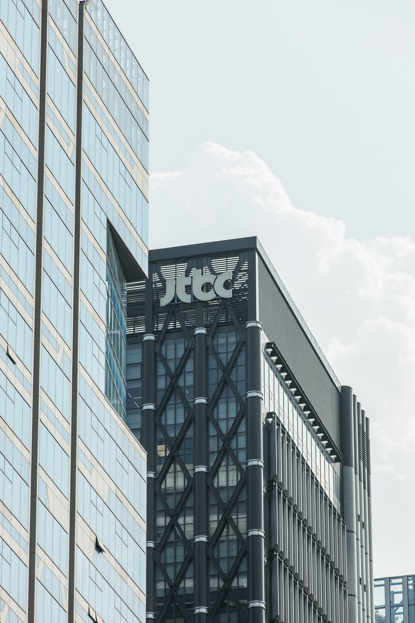 시사저널;누가한국을움직이는가;방송국;방송사;JTBC;종편