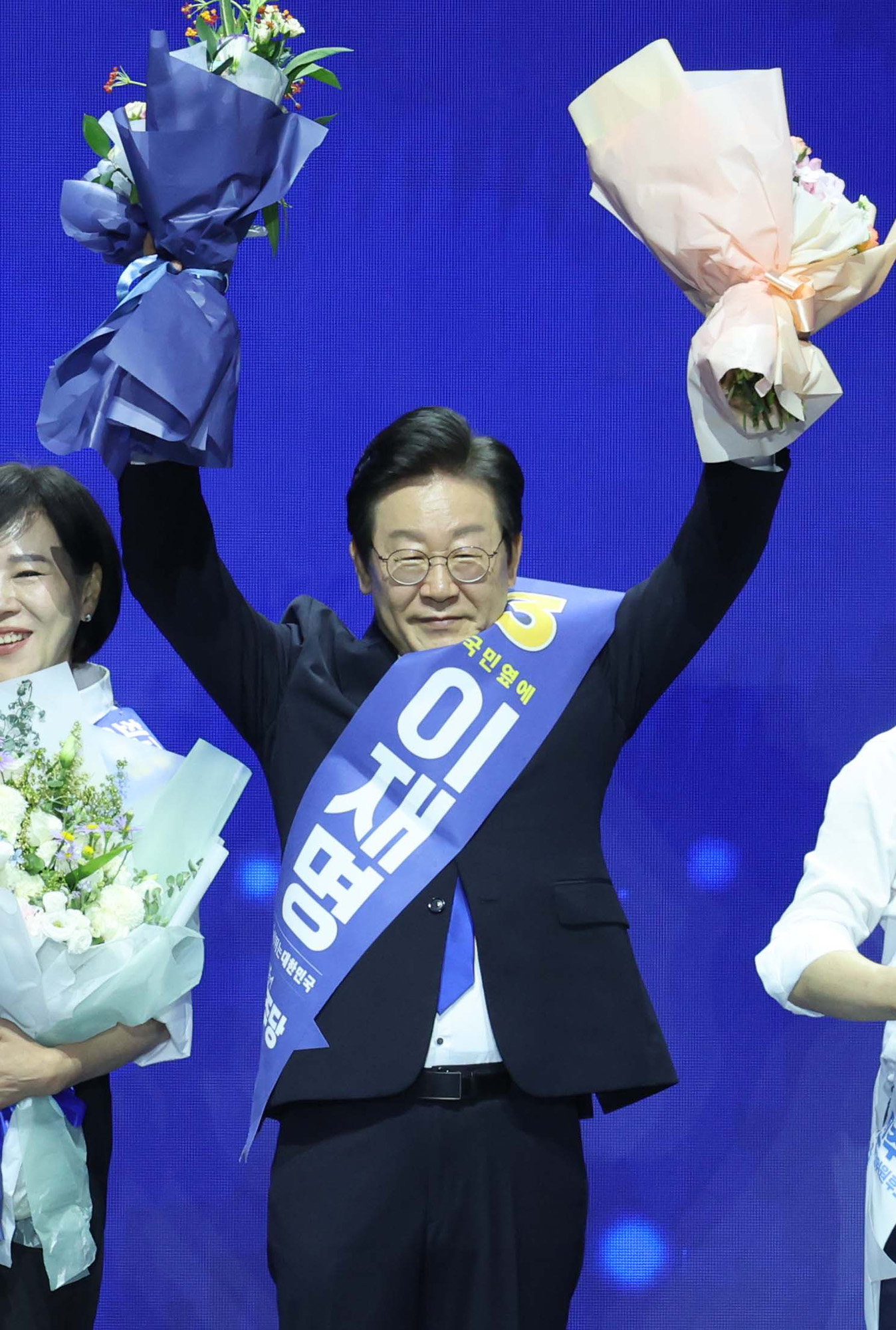 정치;더불어민주당제1차정기전국당원대회;이재명당대표연임;이재명
