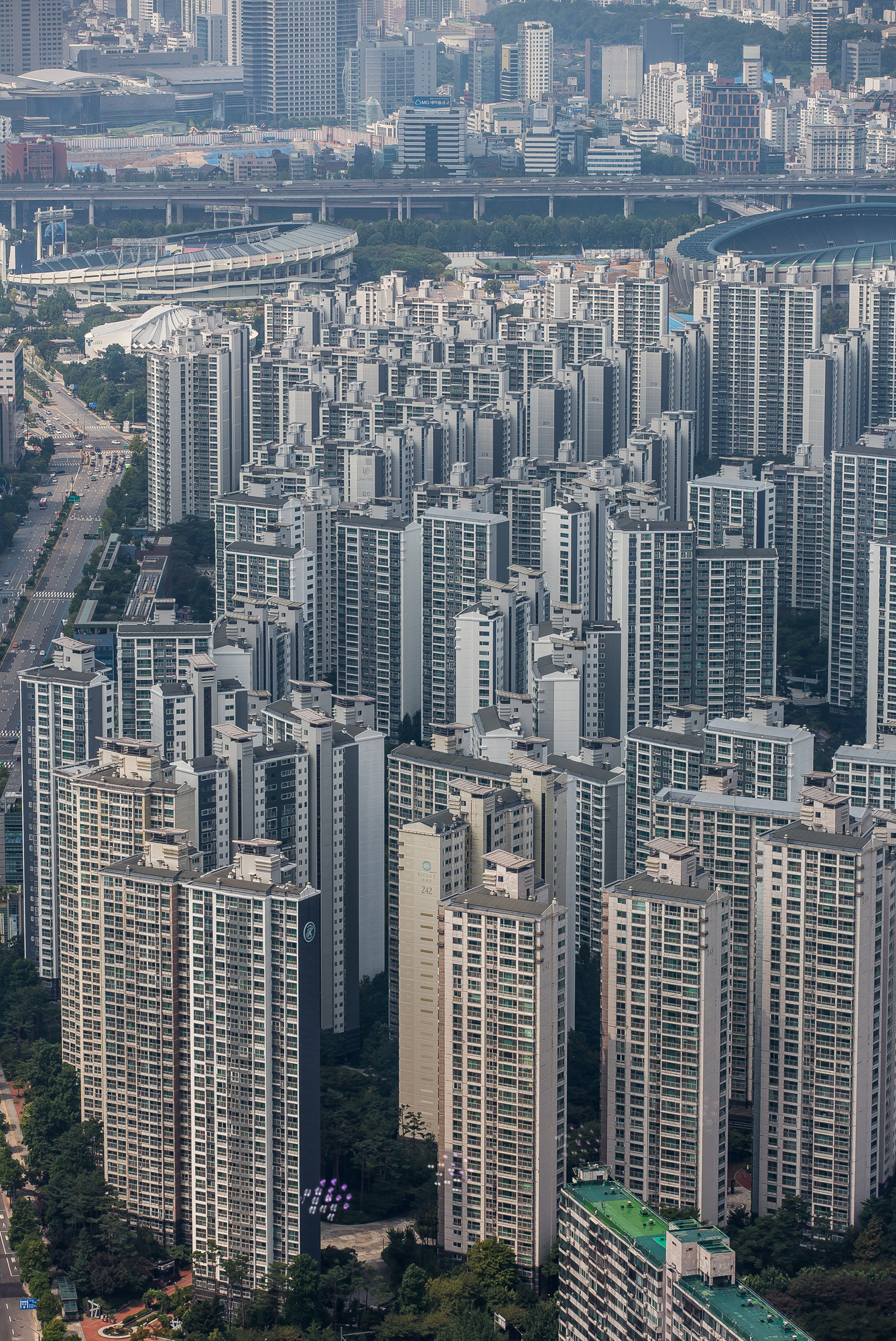 경제;부동산;아파트;서울아파트단지;서울부동산;부동산스케치;롯데월드타워에서본아파트;빌라전세