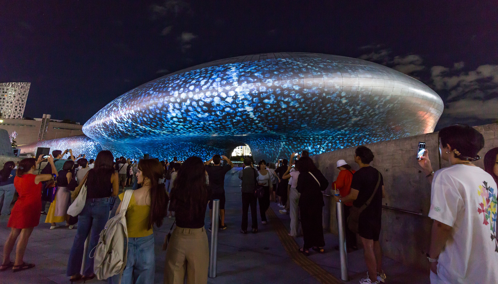 문화;예술;디자인;서울라이트DDP;동대문디자인플라자;미디어파사드;서울라이트DDP2024가을