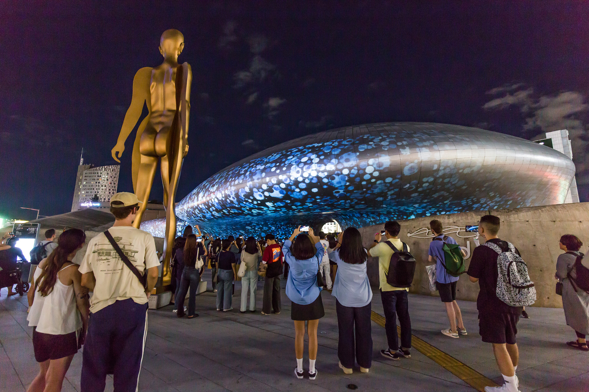 문화;예술;디자인;서울라이트DDP;동대문디자인플라자;미디어파사드;서울라이트DDP2024가을