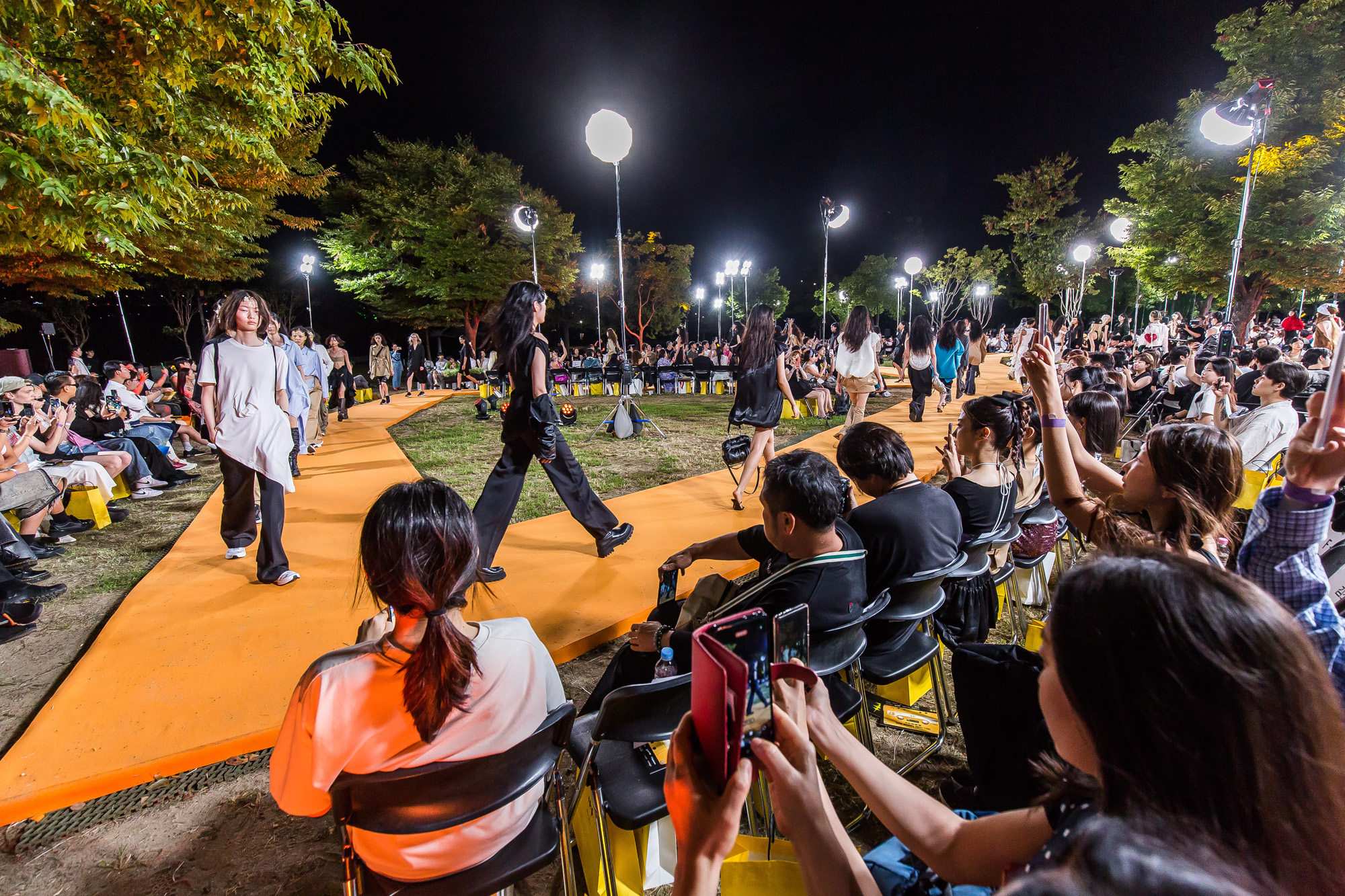 산업;경제;패션;패션쇼;보타닉패션쇼;서울패션로드;뚝섬한강공원