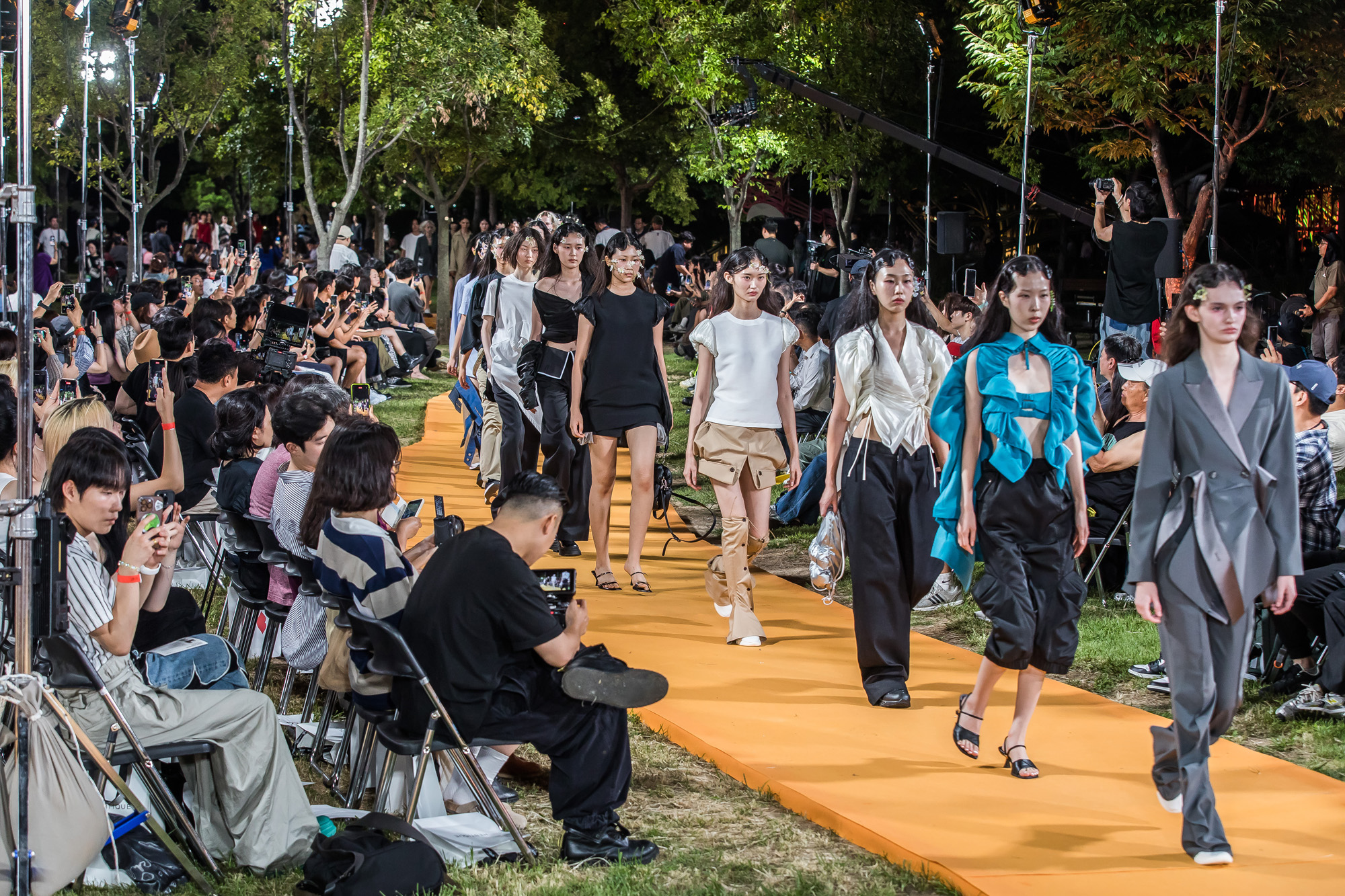 산업;경제;패션;패션쇼;보타닉패션쇼;서울패션로드;뚝섬한강공원