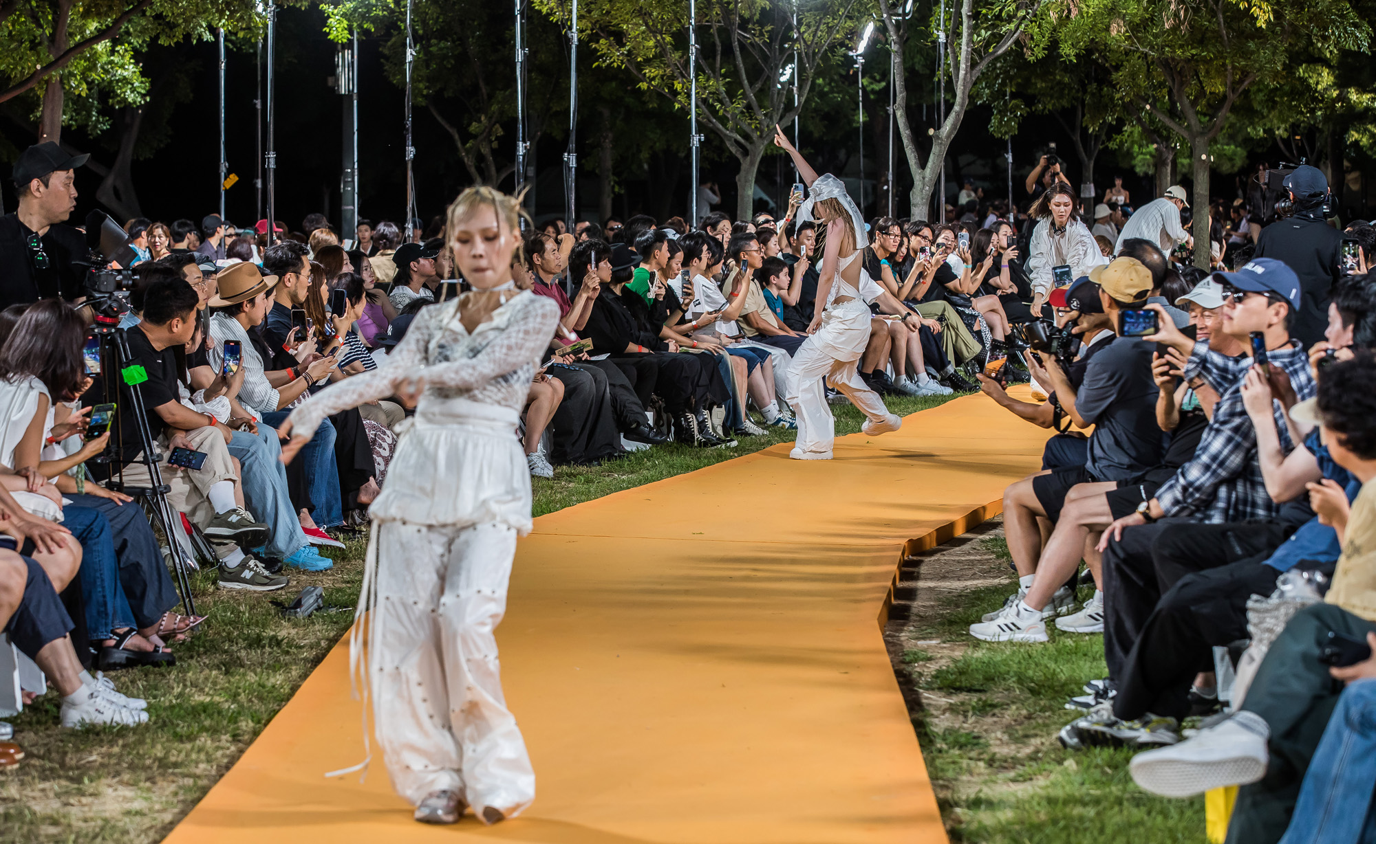 산업;경제;패션;패션쇼;보타닉패션쇼;서울패션로드;뚝섬한강공원