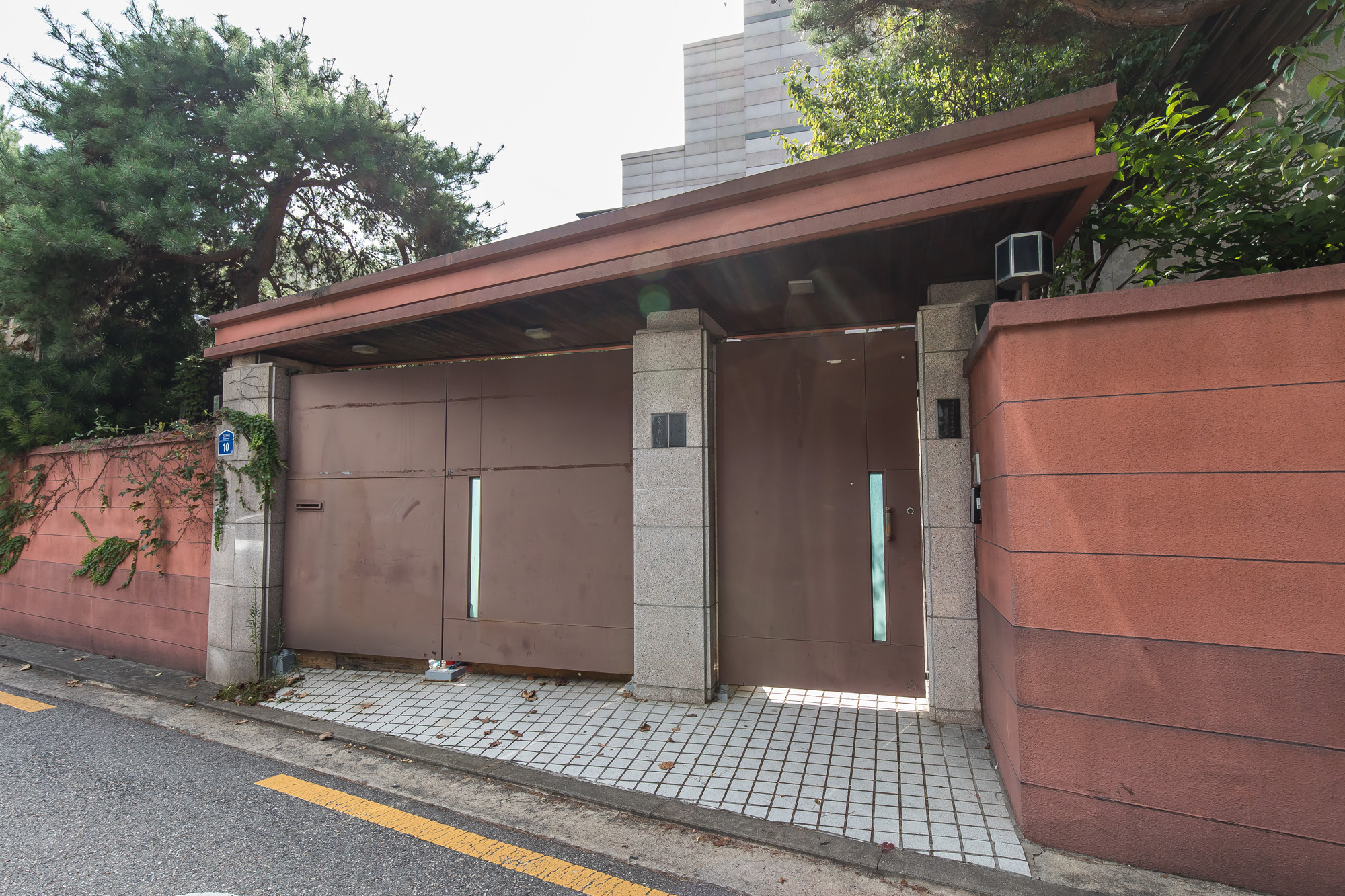 정치;인물;김대중;김대중전대통령;DJ사저;박천기;커피퍼스트랩;DJ사저매입;김대중사저매입