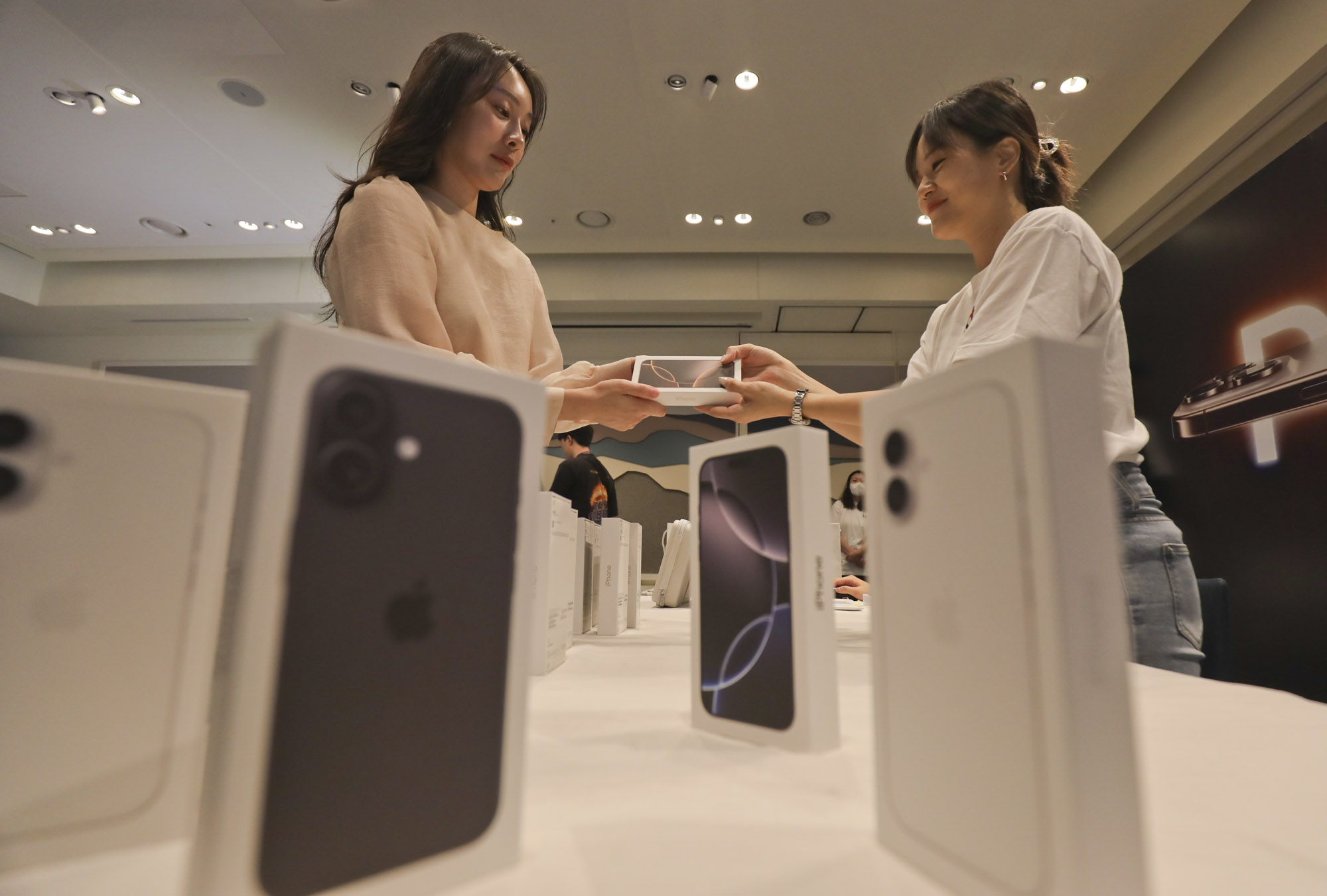 아이폰;애플;아이폰16;아이폰KT;아이폰사전예약