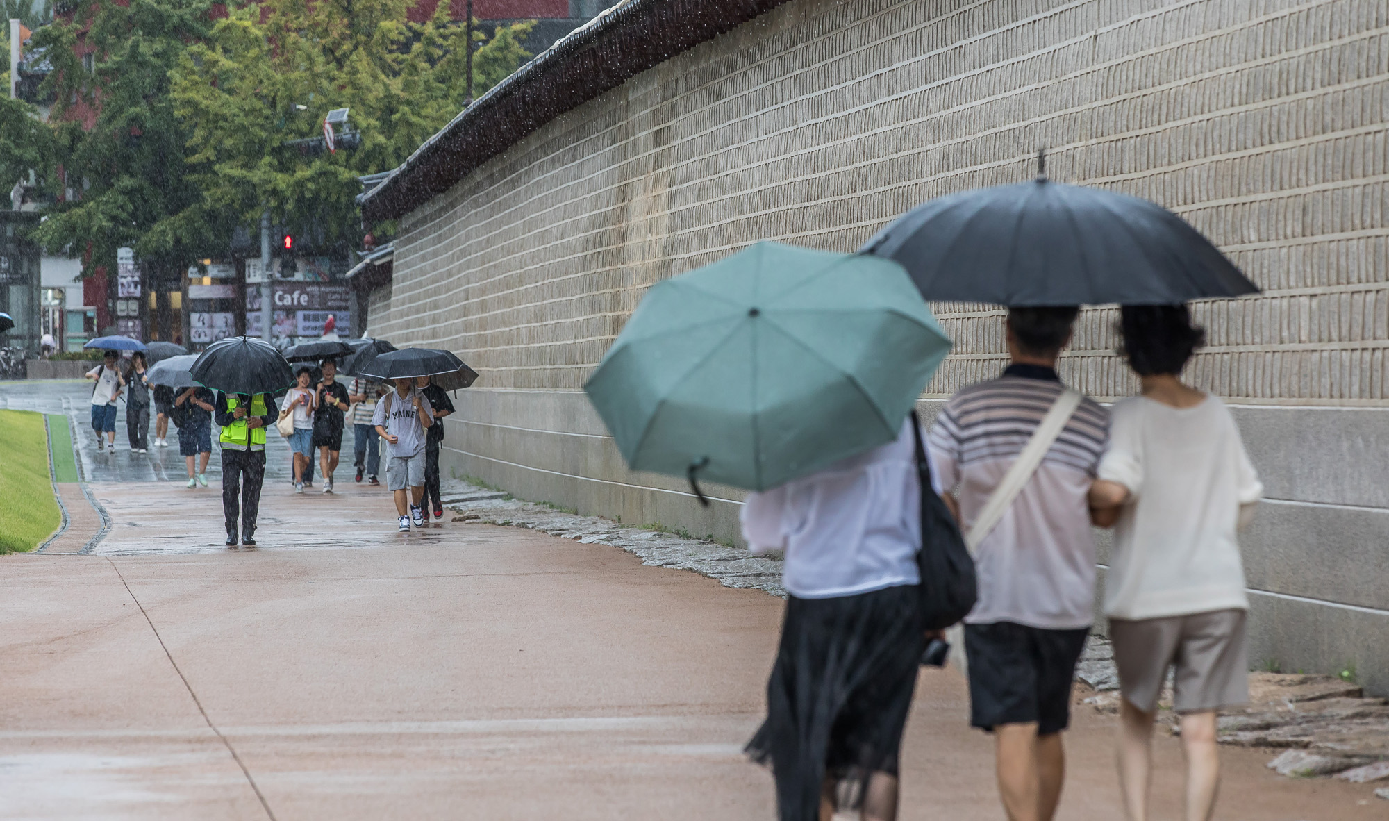 사회;계절;가을;가을비;가을비스케치;가을장마;광화문네거리