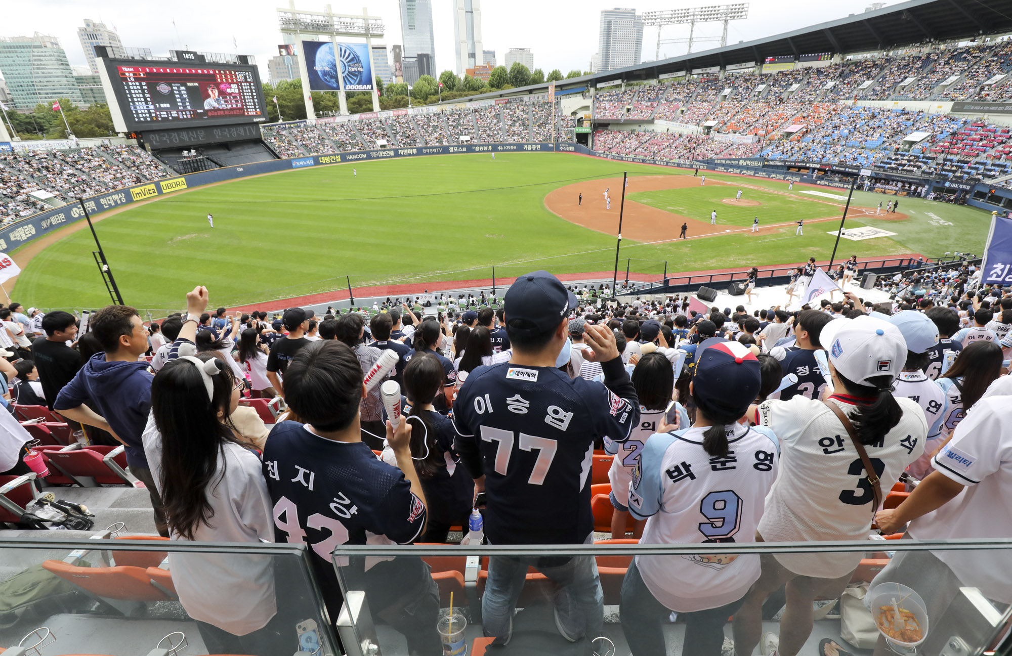 프로야구;KBO;엘지;두산;1000만관중