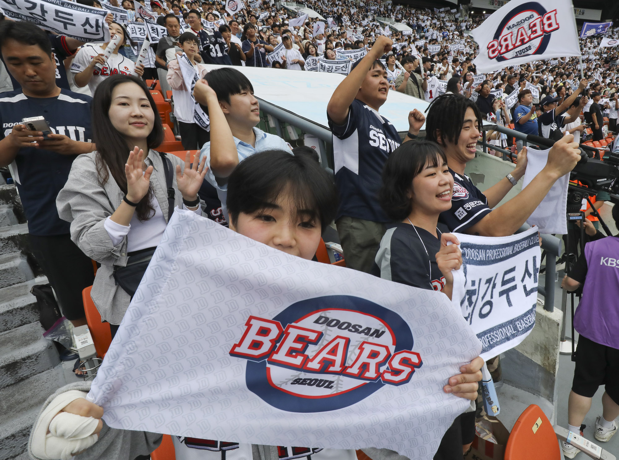 프로야구;KBO;엘지;두산;1000만관중
