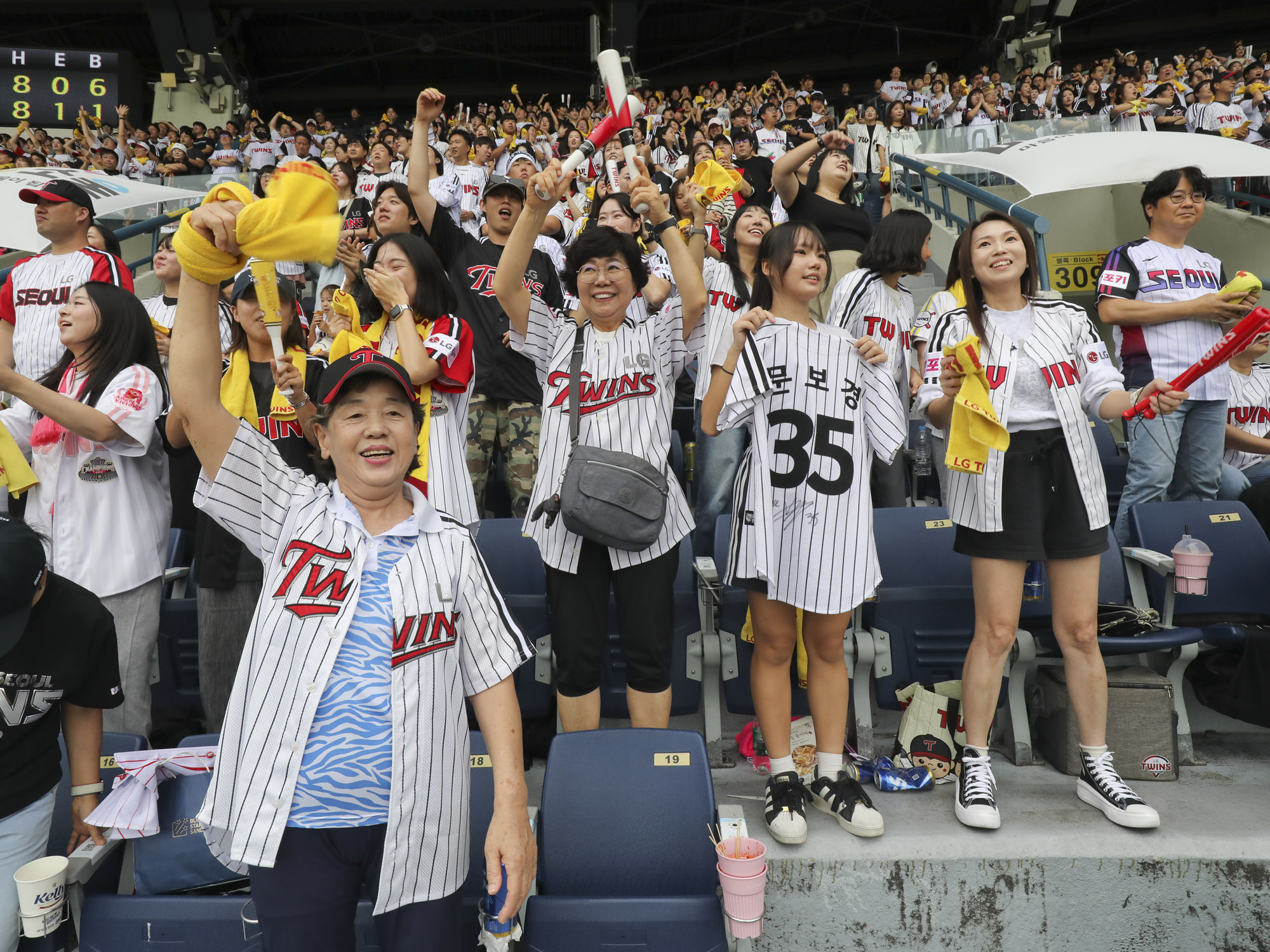 프로야구;KBO;엘지;두산;1000만관중