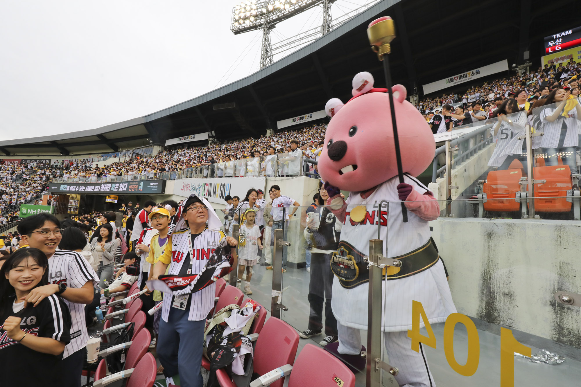 프로야구;KBO;엘지;두산;1000만관중