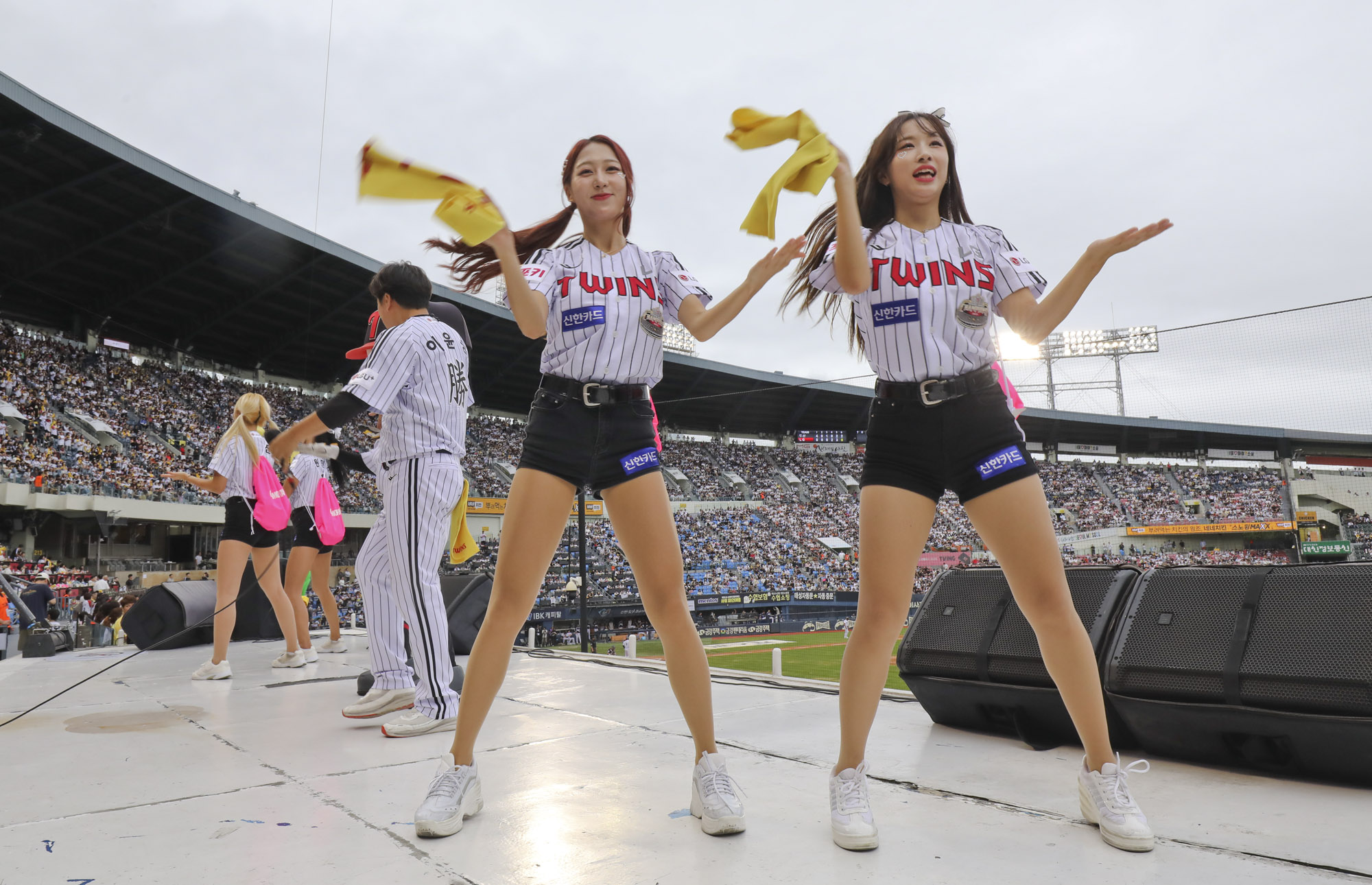 프로야구;KBO;엘지;두산;1000만관중