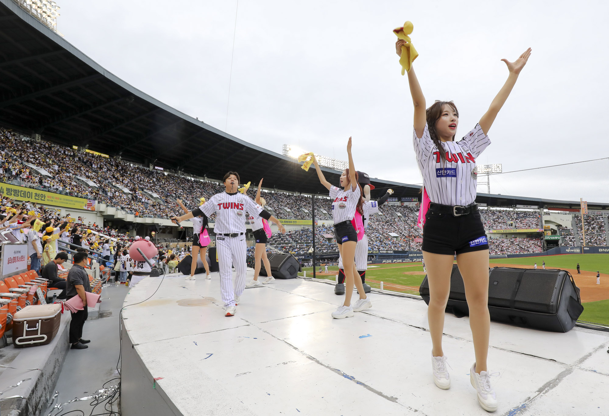 프로야구;KBO;엘지;두산;1000만관중