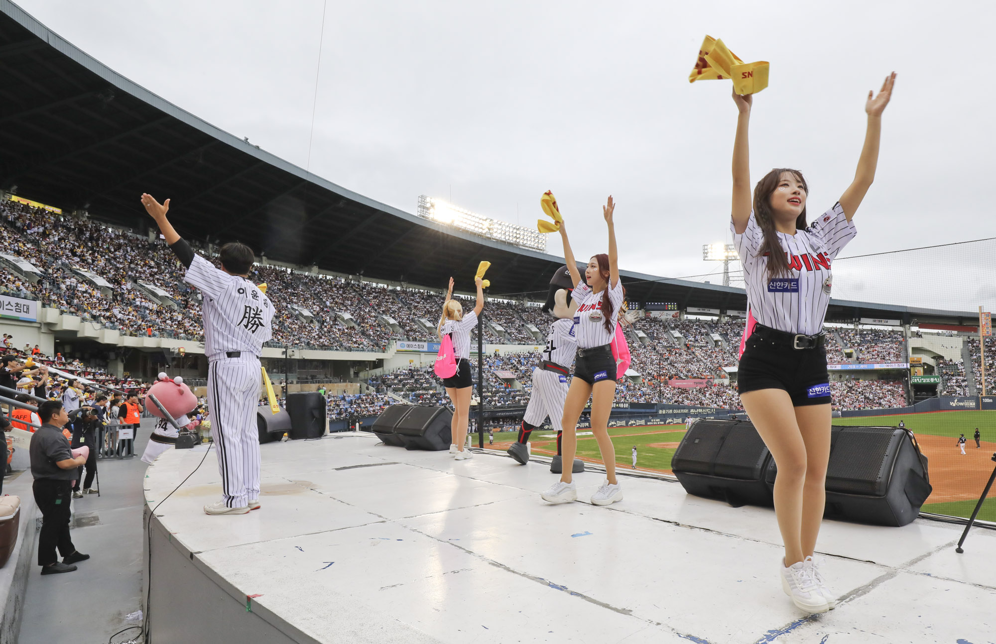 프로야구;KBO;엘지;두산;1000만관중