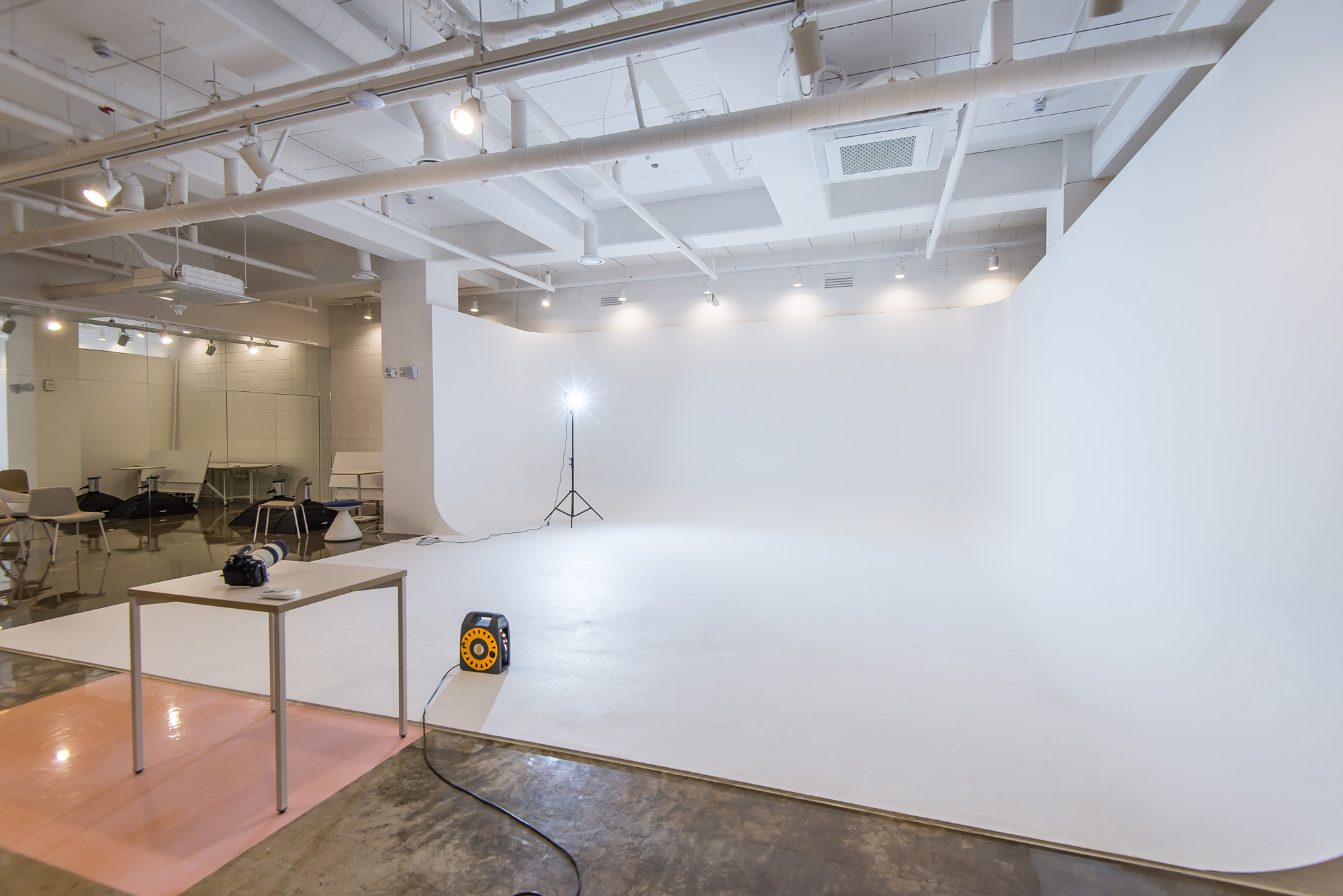 연예;엔터테인먼트;SM유니버스;K스타양성교육기관;장재원;SM엔터테인먼트;아이돌연습생;아이돌학원;SMU