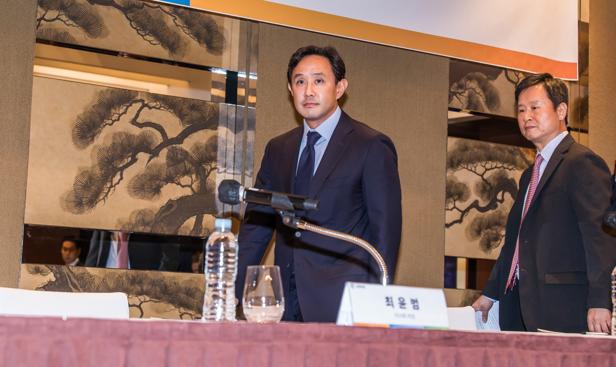 경제;기업;대기업;비철금속회사;제련공장;고려아연;고려아연기자회견;MBK;영풍그룹;고려아연자사주매입;최윤범;고려아연경영권분쟁