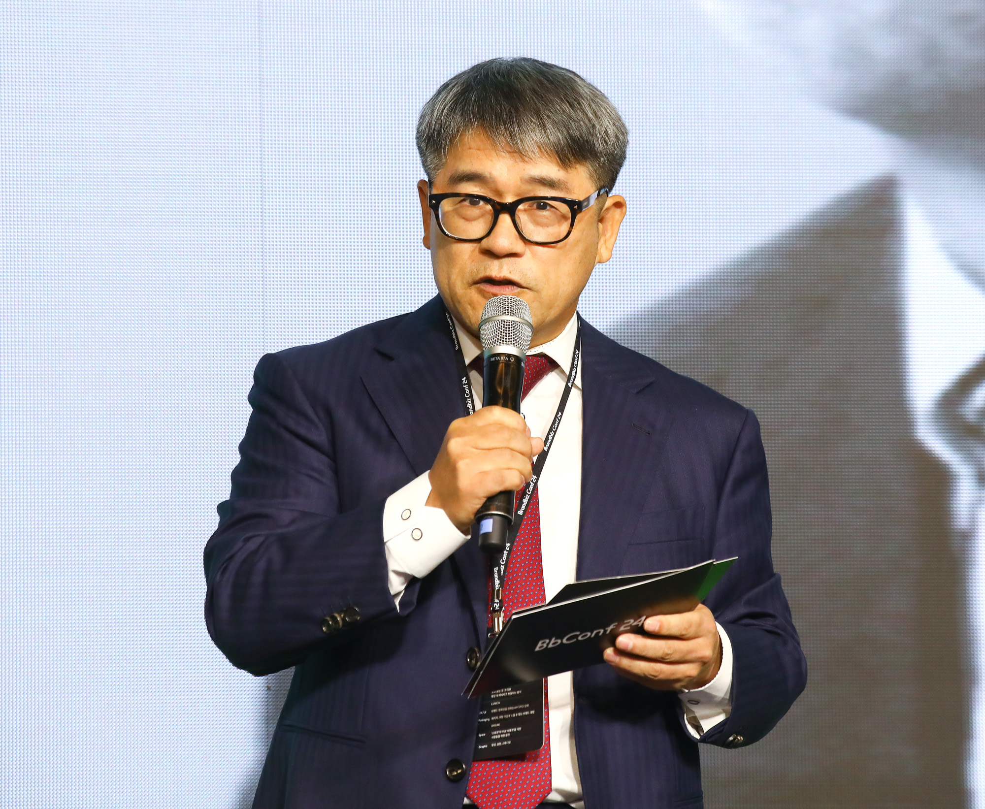 경제;행사;비즈한국;브랜드비즈;브랜드비즈컨퍼런스;브랜드비즈2024