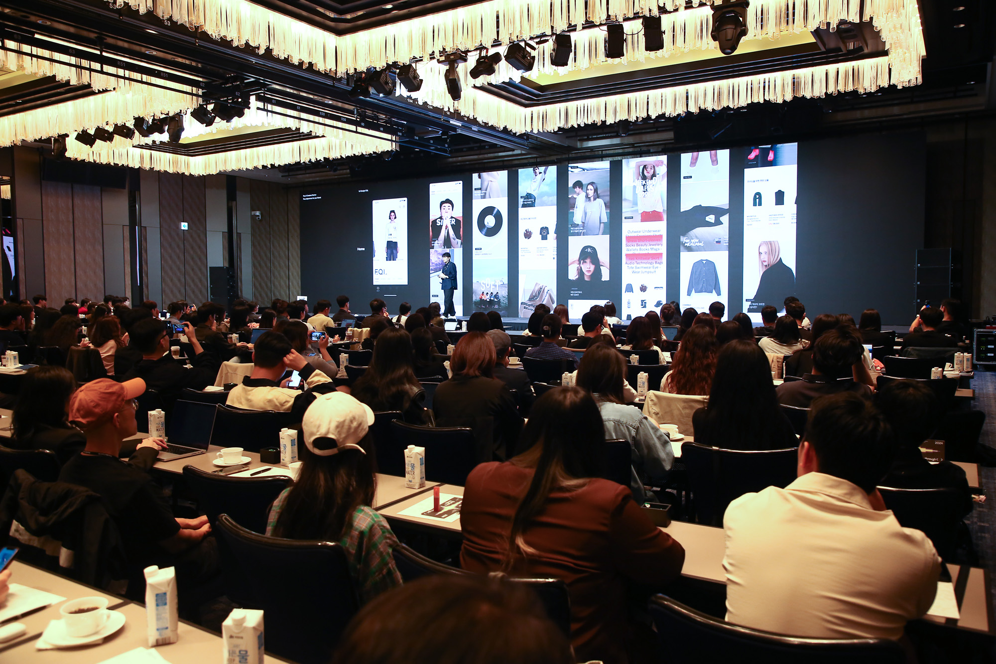 경제;행사;비즈한국;브랜드비즈;브랜드비즈컨퍼런스;브랜드비즈2024;장기원 PLUS X