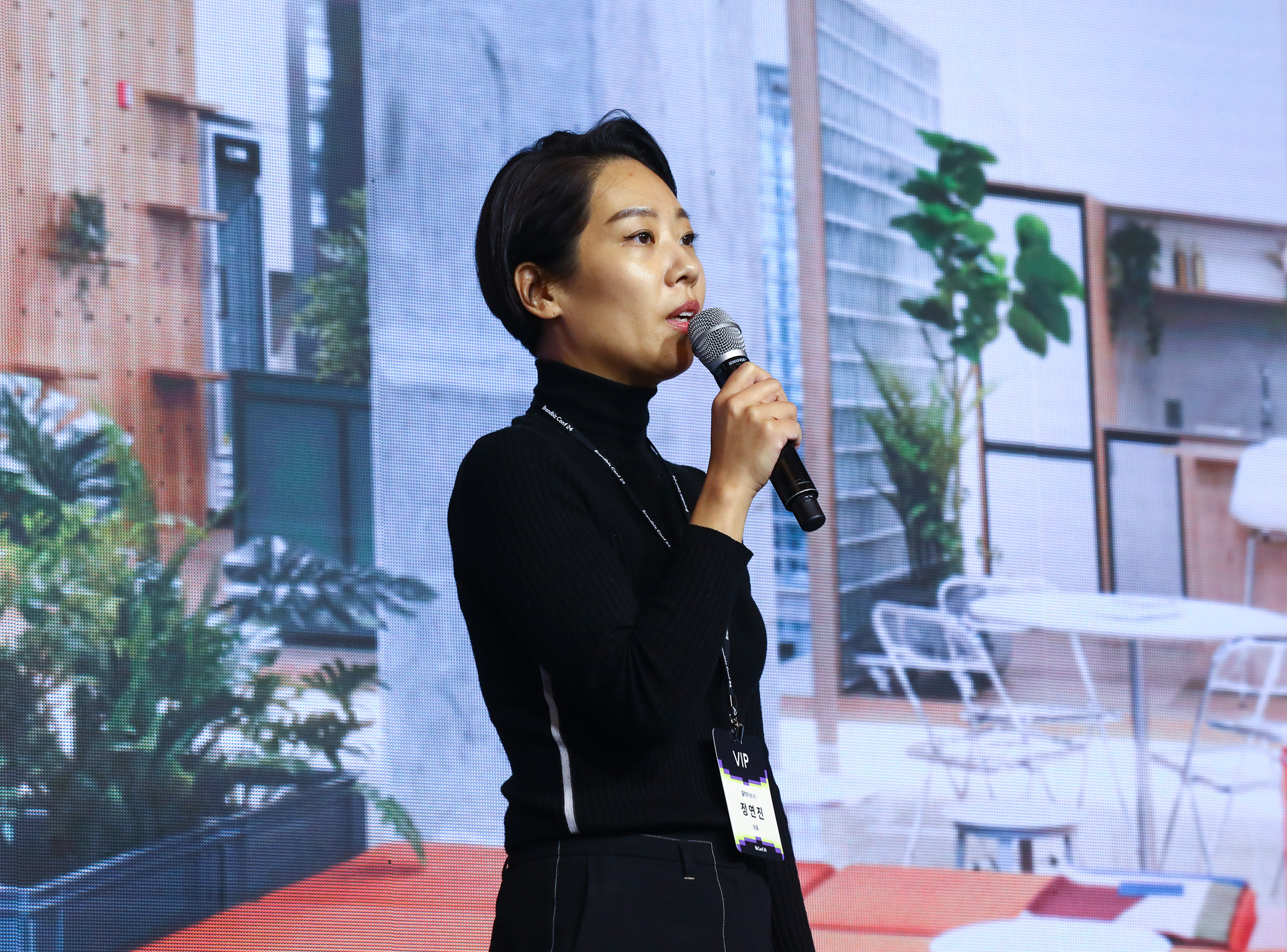 경제;행사;비즈한국;브랜드비즈;브랜드비즈컨퍼런스;브랜드비즈2024;정연진 콜렉티브 비