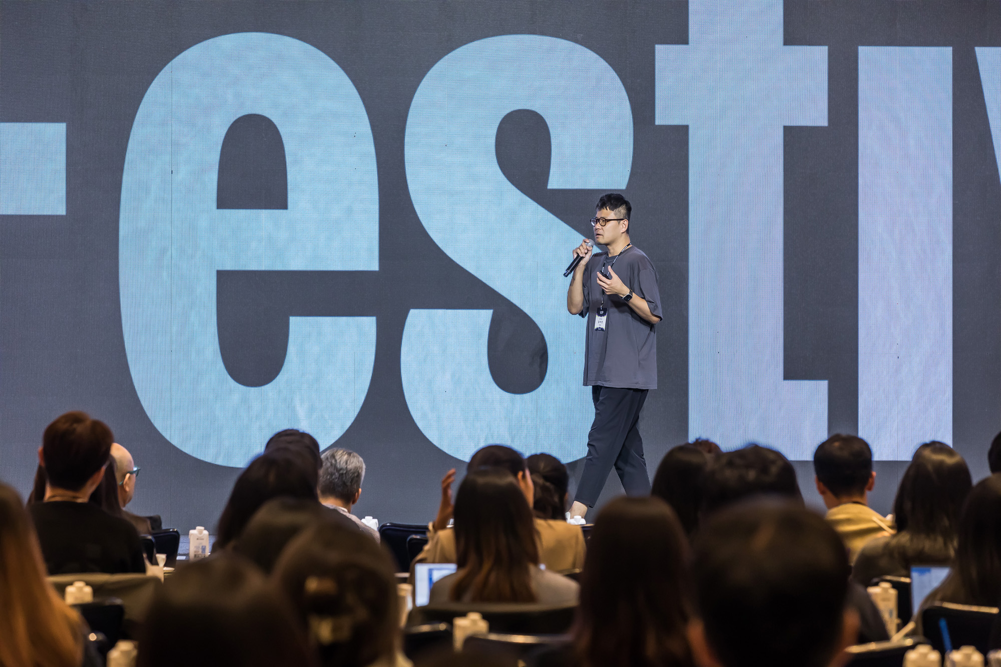 경제;행사;비즈한국;브랜드비즈;브랜드비즈컨퍼런스;브랜드비즈2024;DesigningBrands;디자이닝브랜드