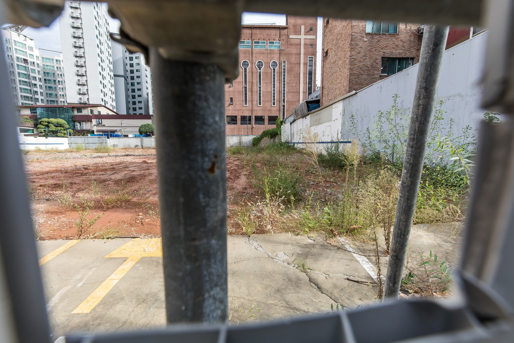 경제;기업;수입차;아우디;바이에른오토;수입차딜러;아우디공식딜러;자동차판매업;바이에른오토소유부동산