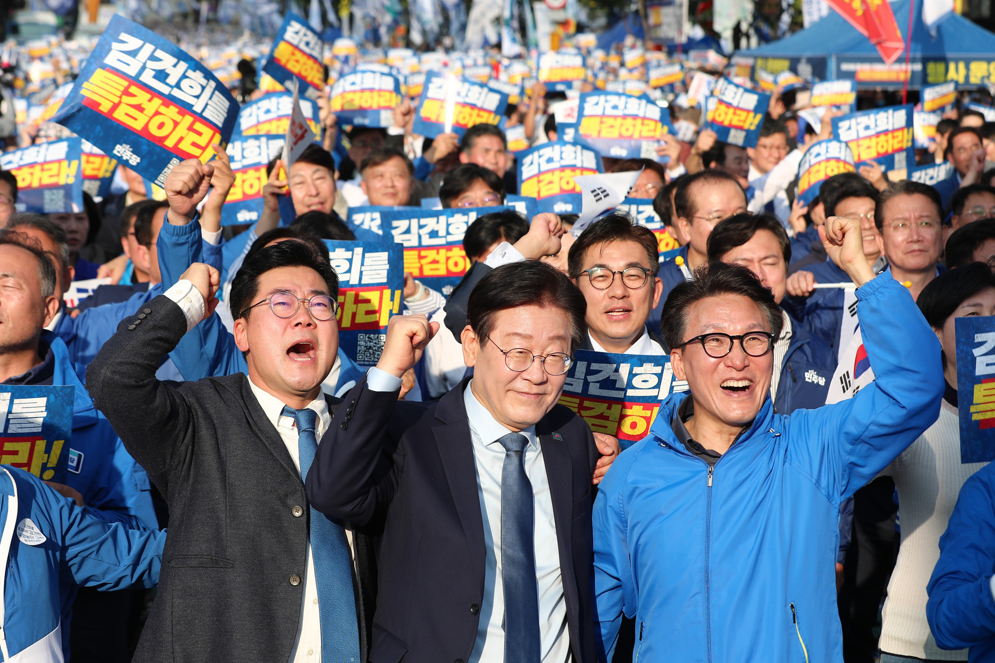 정치;더불어민주당장외투쟁;김건희·윤석열 국정농단 규탄·특검촉구 국민행;이재명;민주당국민행동의날