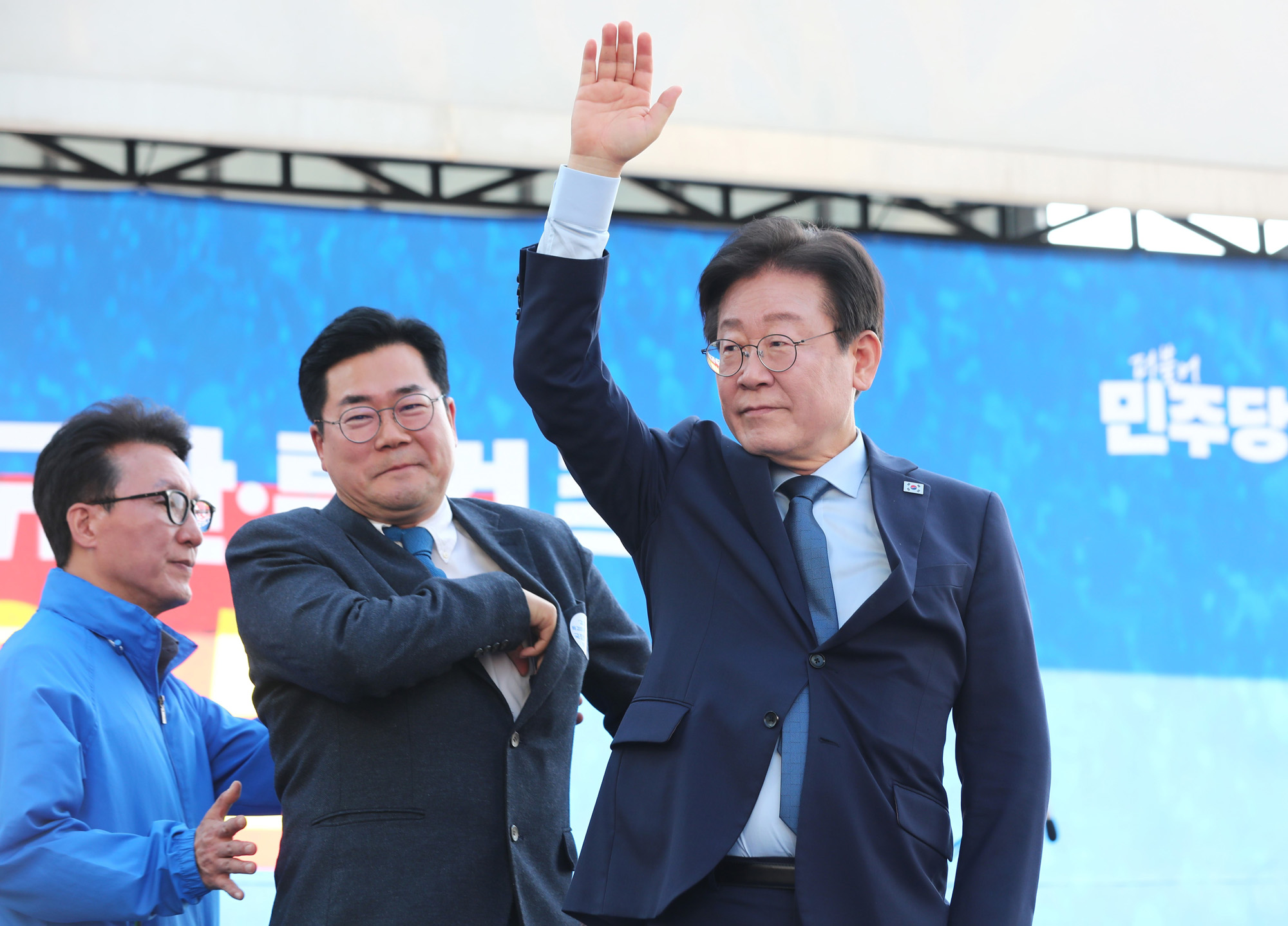정치;더불어민주당장외투쟁;김건희·윤석열 국정농단 규탄·특검촉구 국민행;이재명;민주당국민행동의날