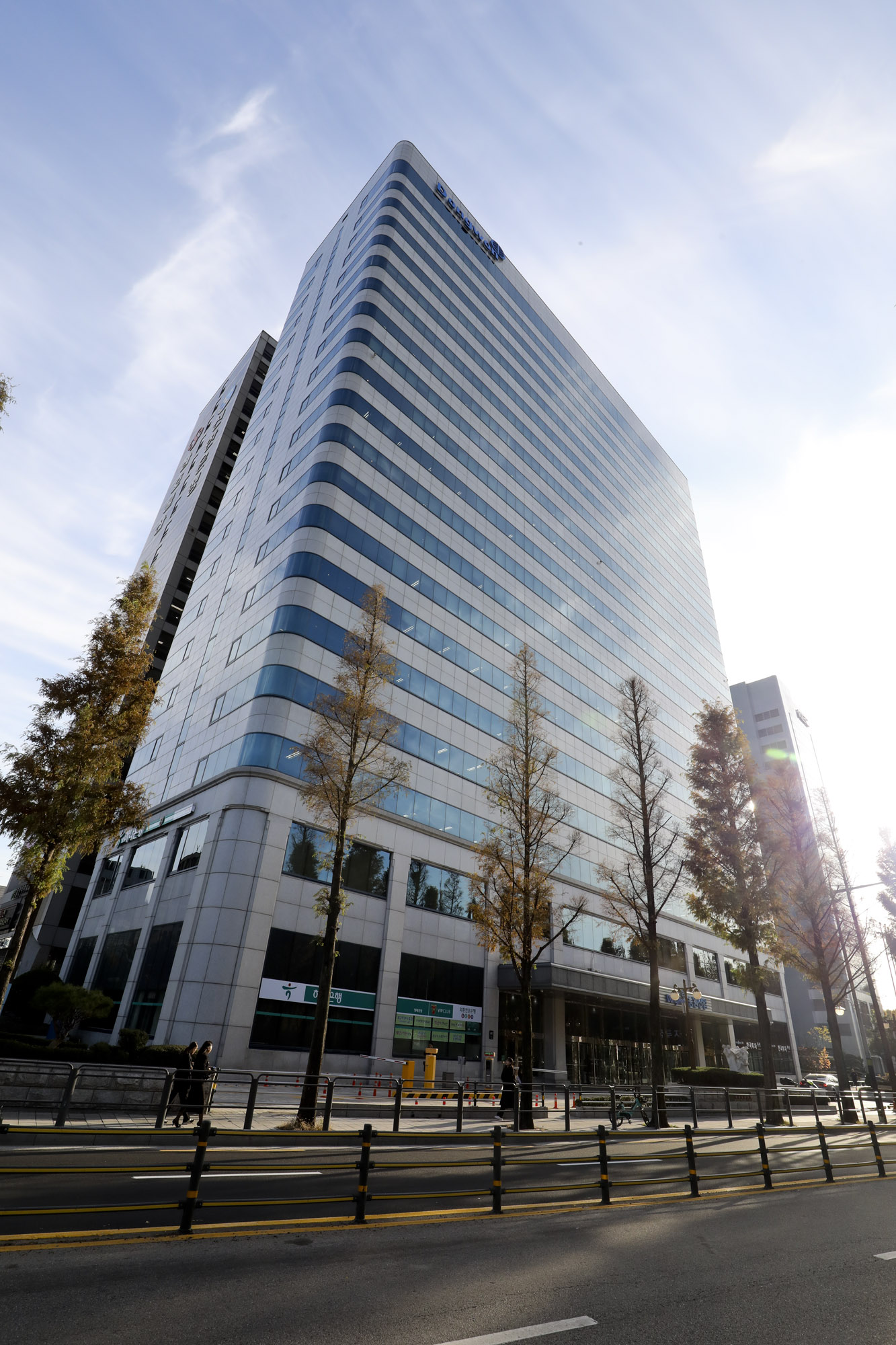 동원;동원산업;동원f&b;동원참치;동원그룹;동원본사;동원전경