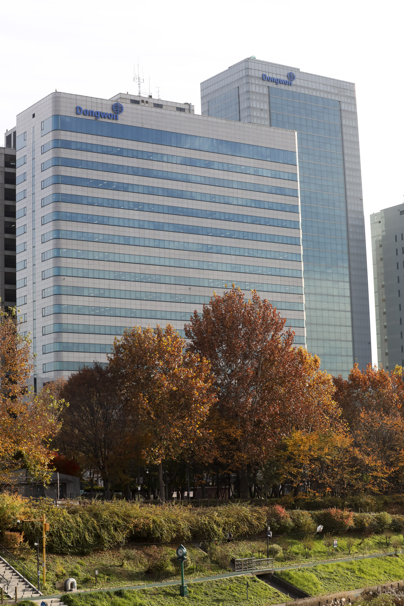 동원;동원산업;동원f&b;동원참치;동원그룹;동원본사;동원전경