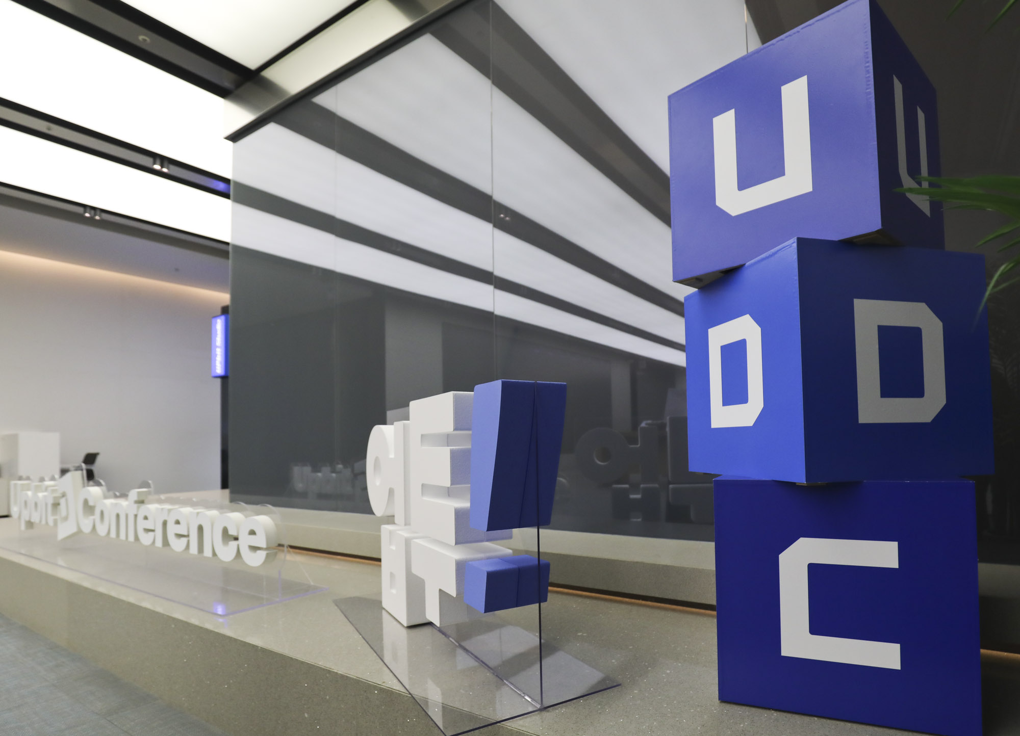 업비트;가상화폐거래소;업비트라운지