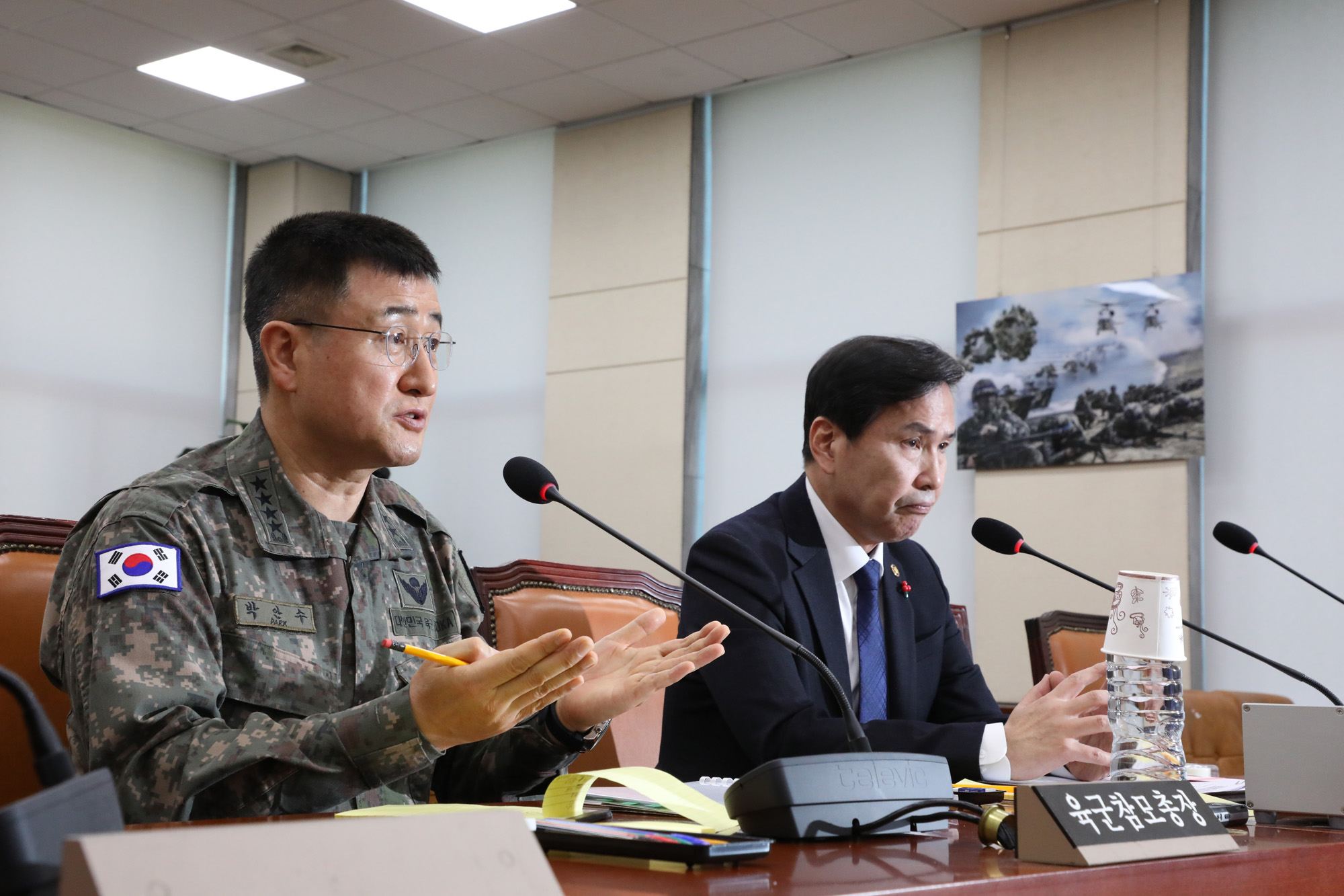 정치;국회;국방위원회;비상계엄;박안수 계엄사령관;육군참모총장