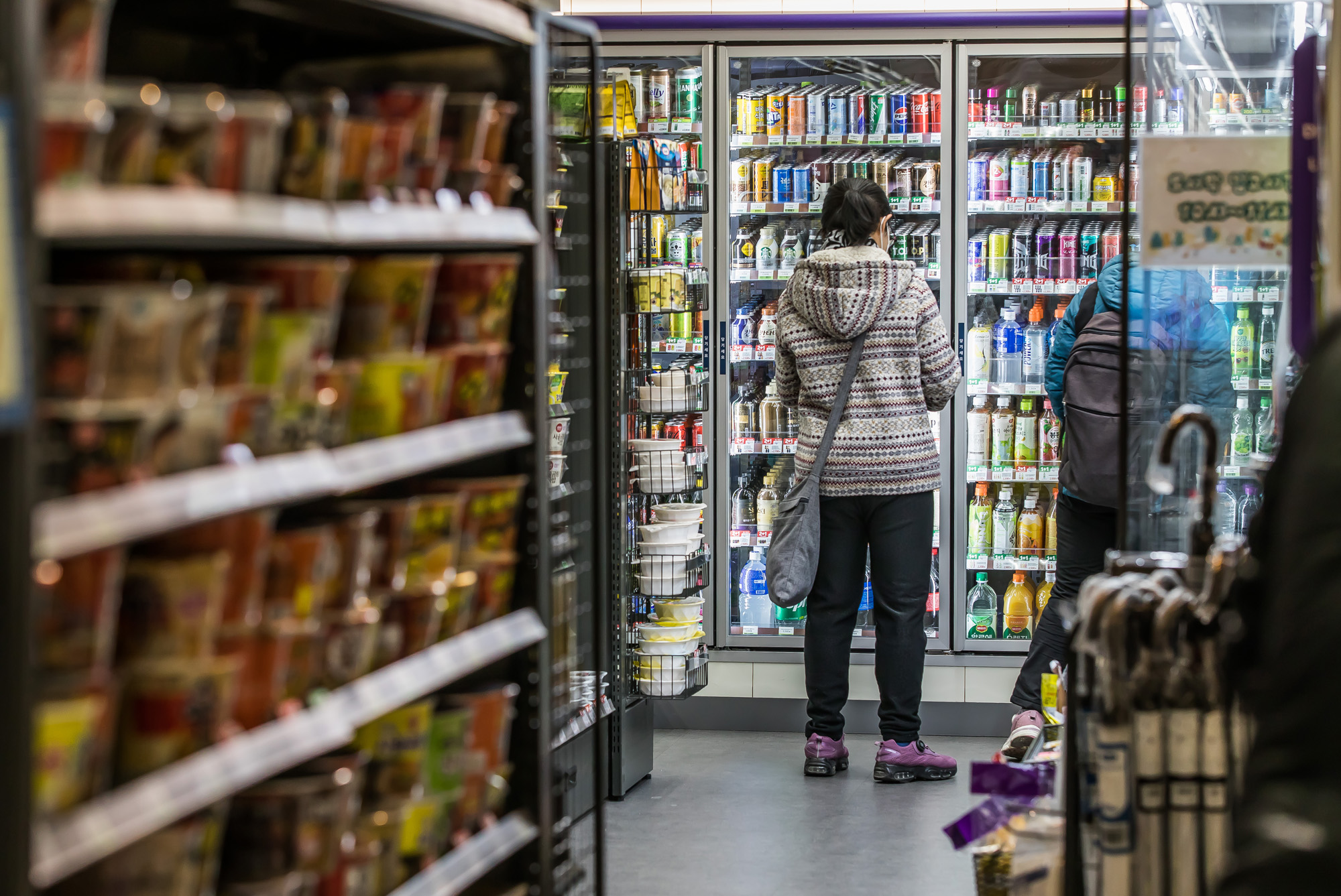 경제;사회;세태;편의점;편의점사재기;계엄령불안감;계엄령사재기;비상계엄사태