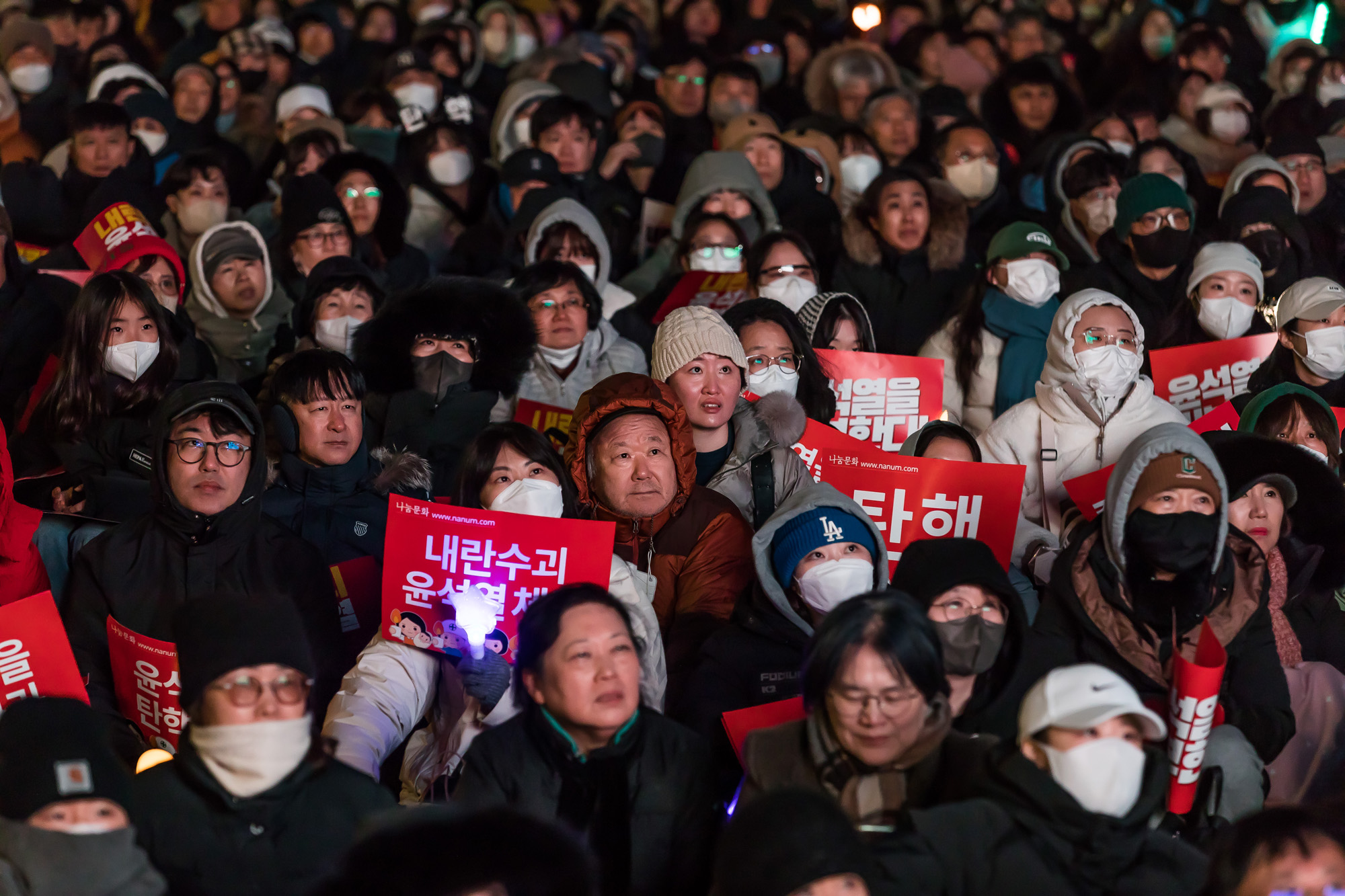 사회;집회;시위;촛불집회;범국민촛불대행진;윤석열퇴진집회;윤석열탄핵촉구집회;국회앞촛불집회