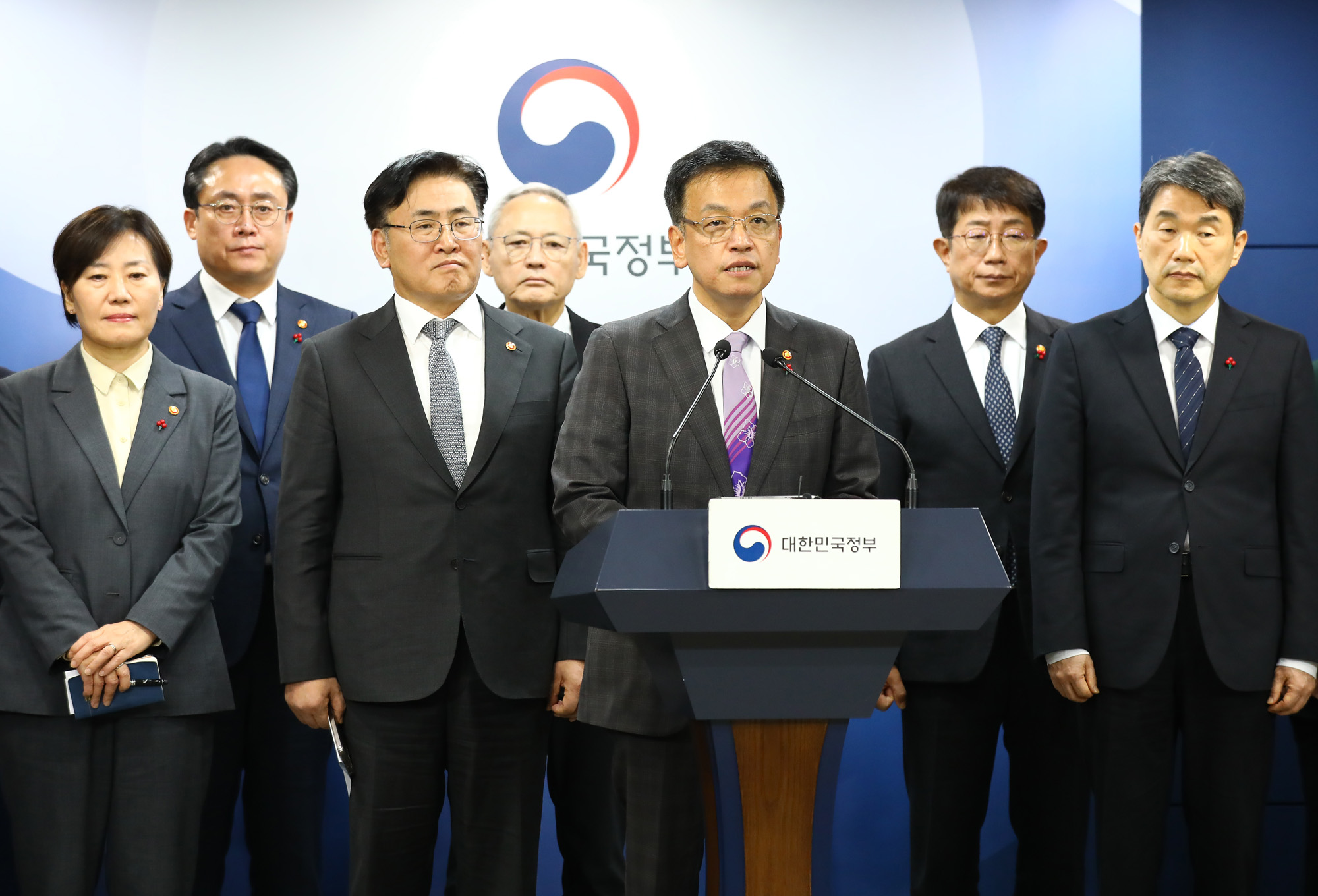 경제 성명문 부총리 정부서울청사 국무위원 최