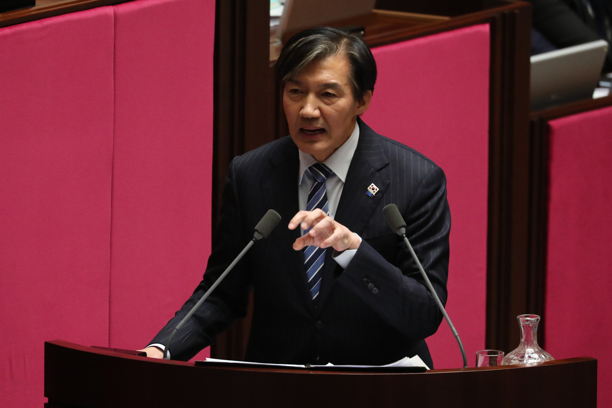 정치;국회;본회의;대정부질문;비상계엄;조국