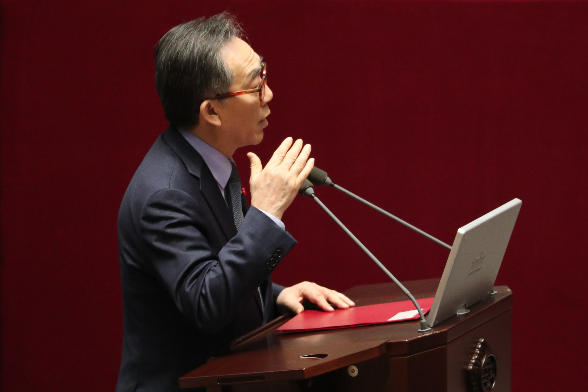 정치;국회;본회의;대정부질문;비상계염선포;조태열 외교부장관